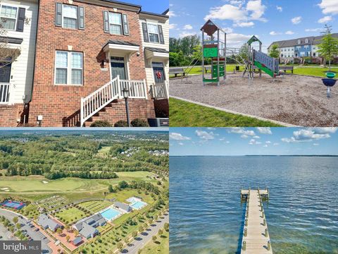 2105 HEMLOCK BAY ROAD DUMFRIES VA 22026