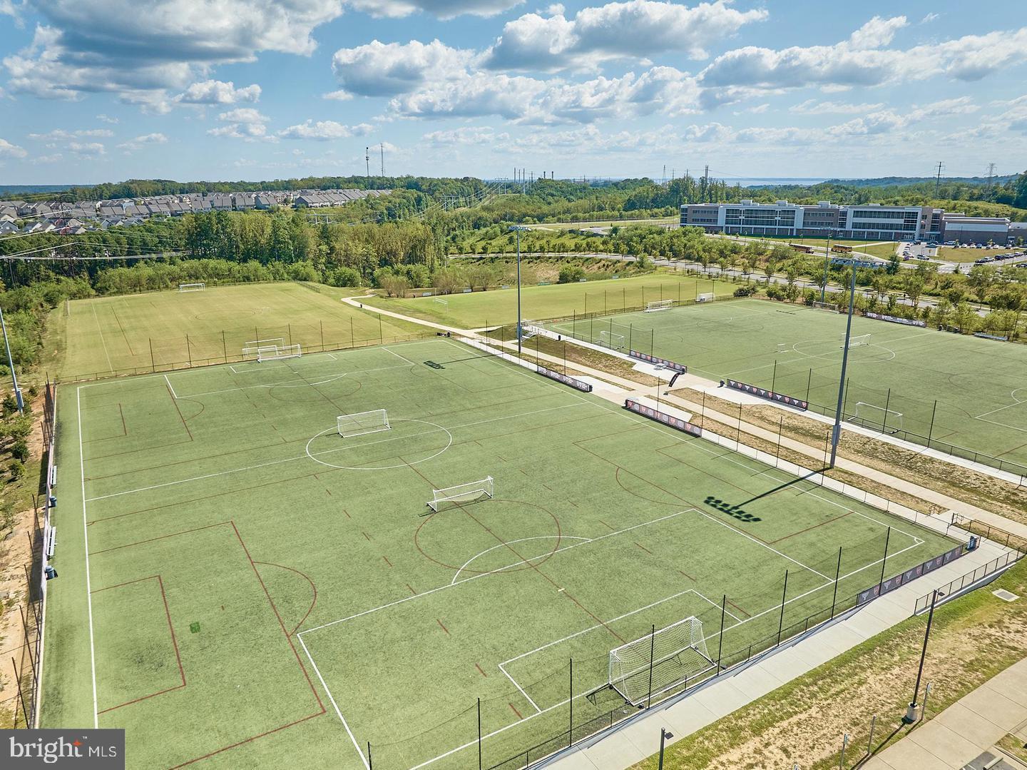 POTOMAC SHORES - Residential