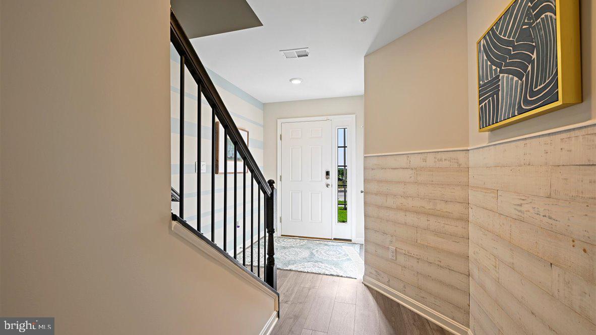 WOODYARD - Residential