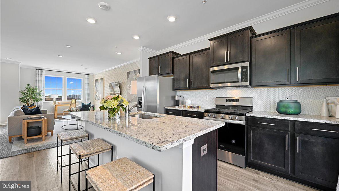 WOODYARD - Residential