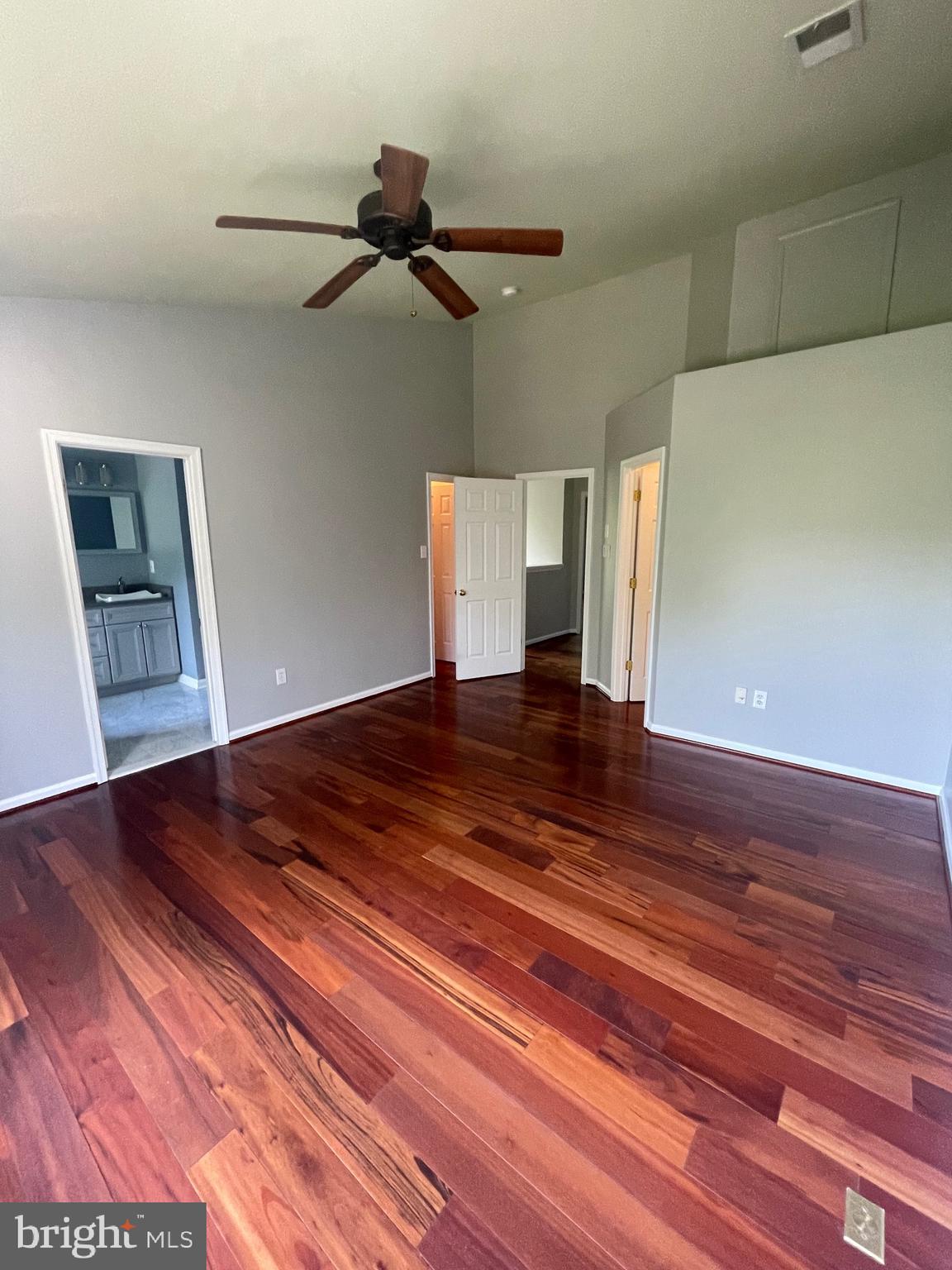 VILLAGE OF RIVER HILL - Residential Lease