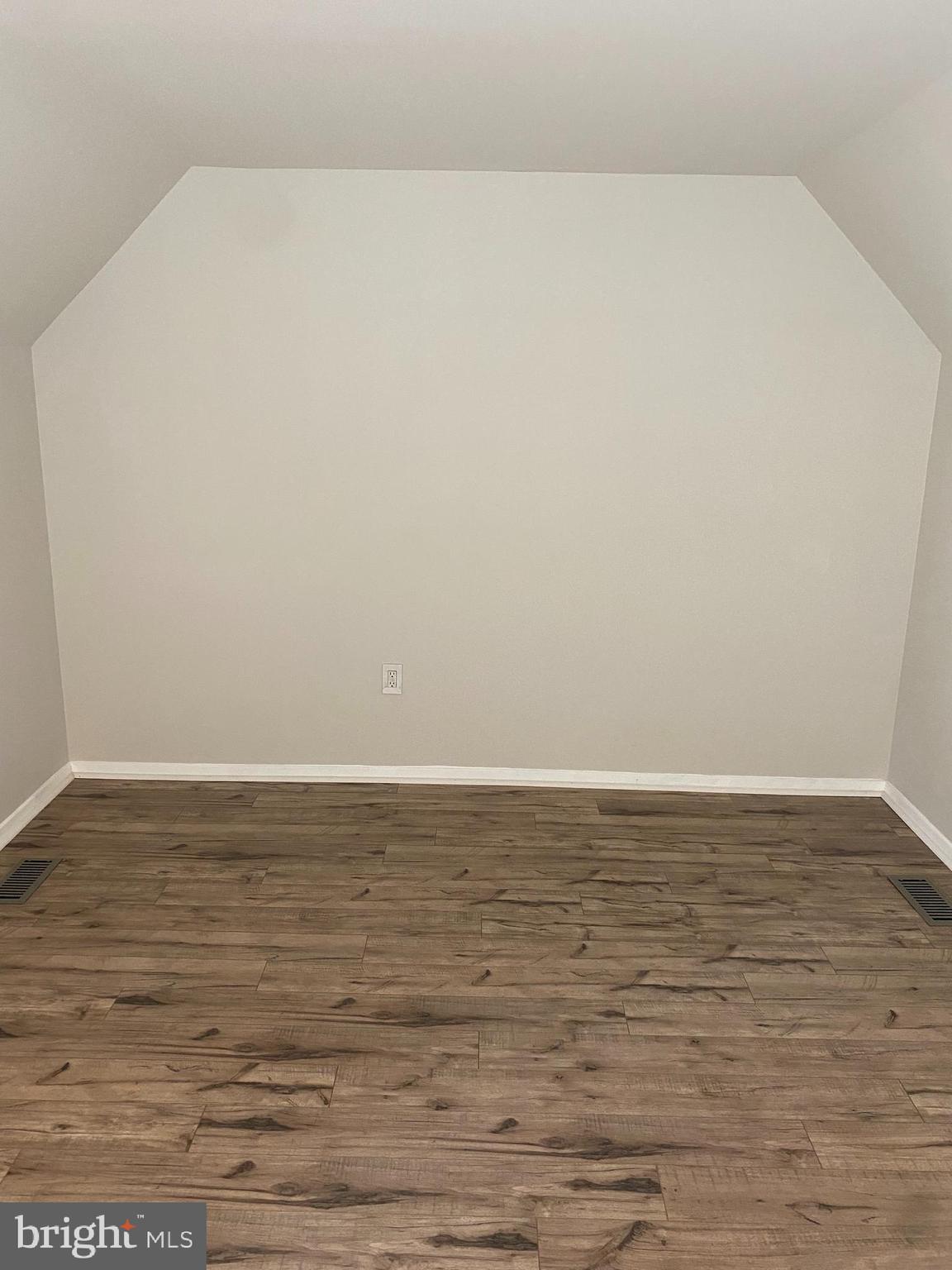 WOODLAND VILLAGE - Residential Lease