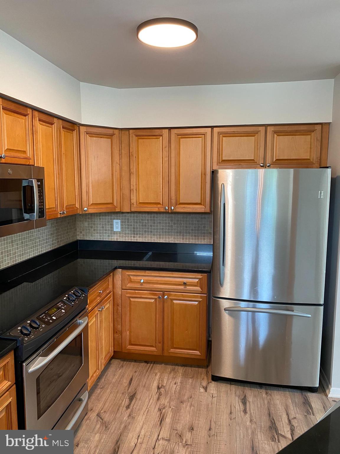 WOODLAND VILLAGE - Residential Lease