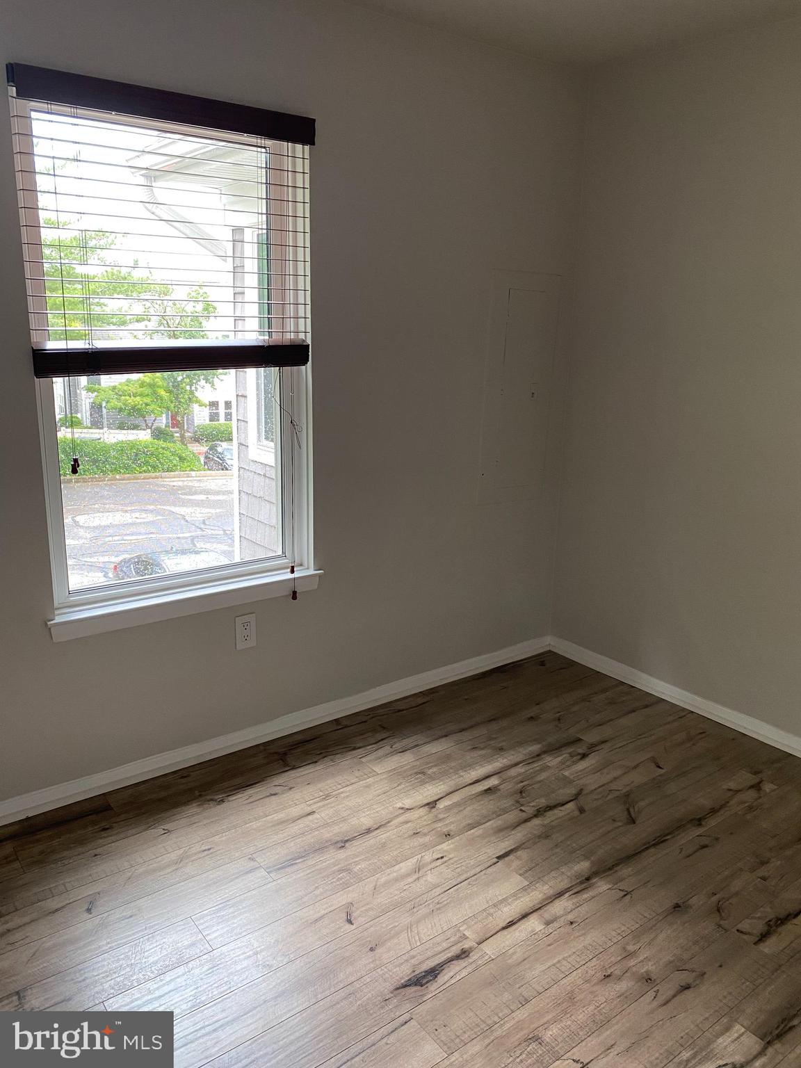 WOODLAND VILLAGE - Residential Lease