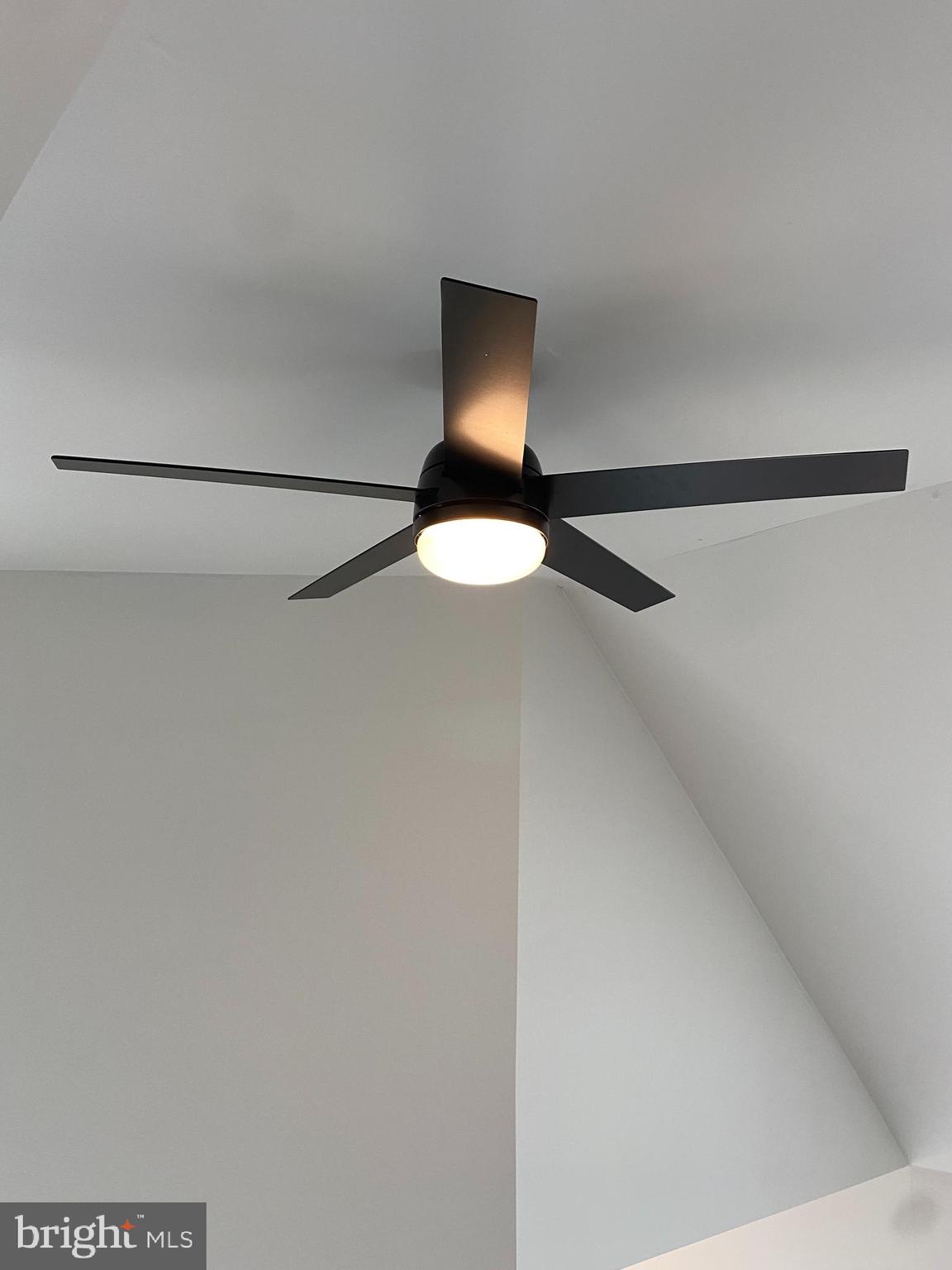 WOODLAND VILLAGE - Residential Lease