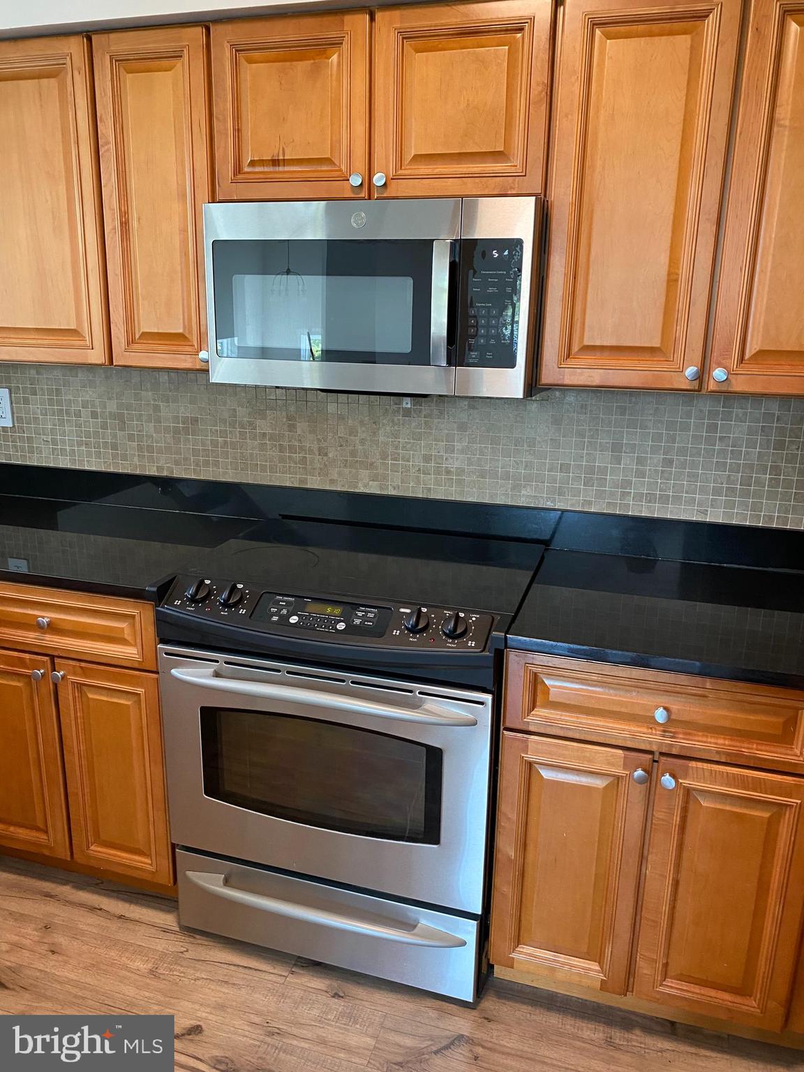 WOODLAND VILLAGE - Residential Lease