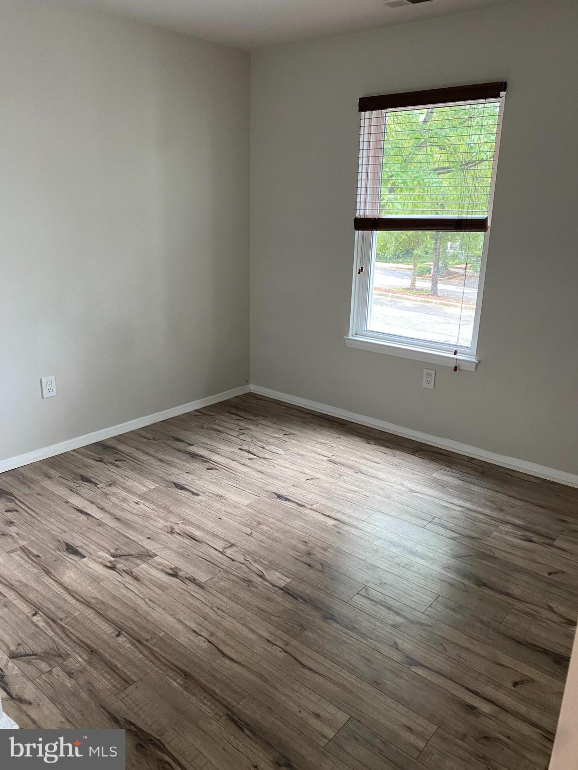 WOODLAND VILLAGE - Residential Lease