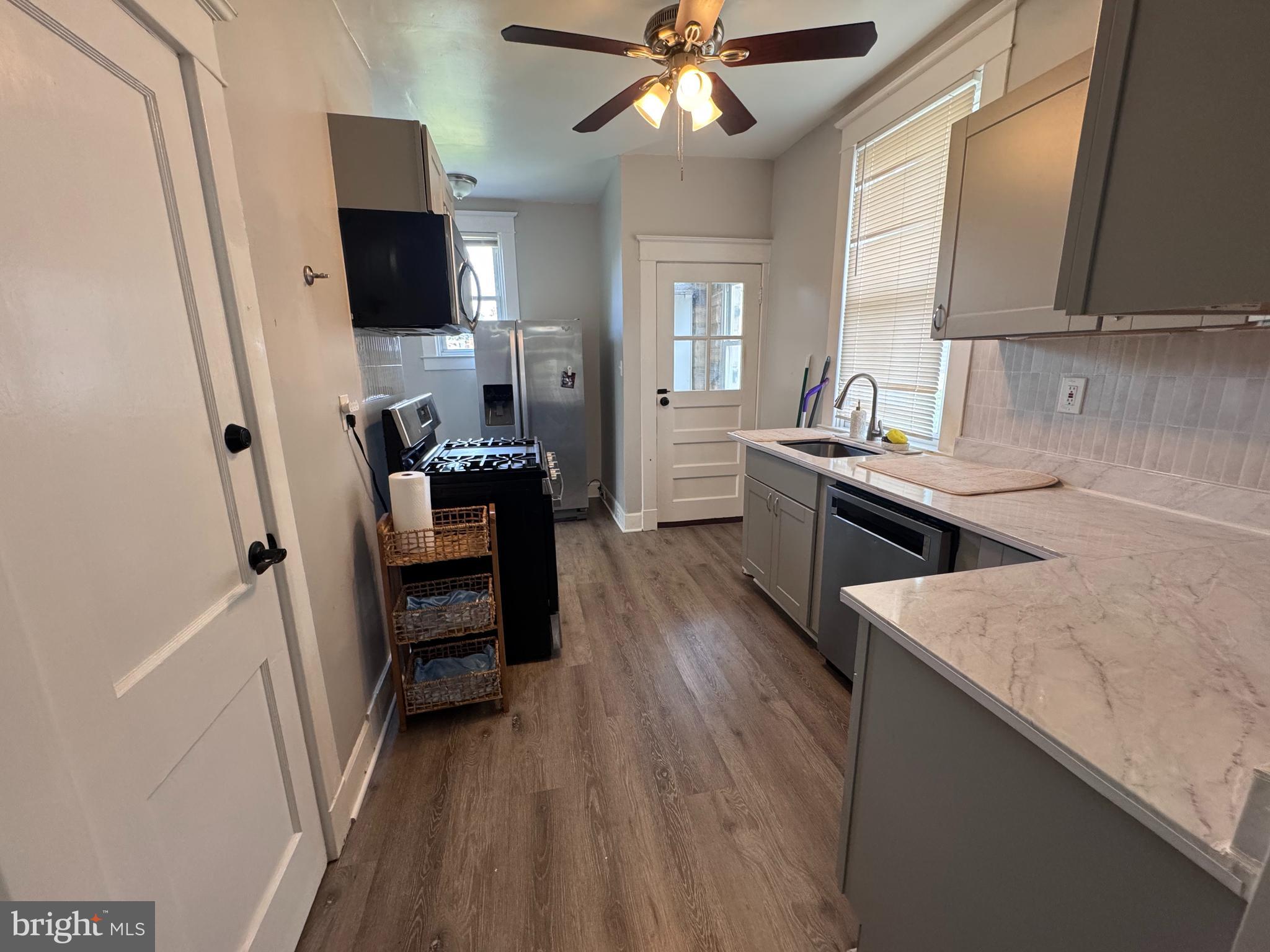 BROOKLYN HEIGHTS - Residential