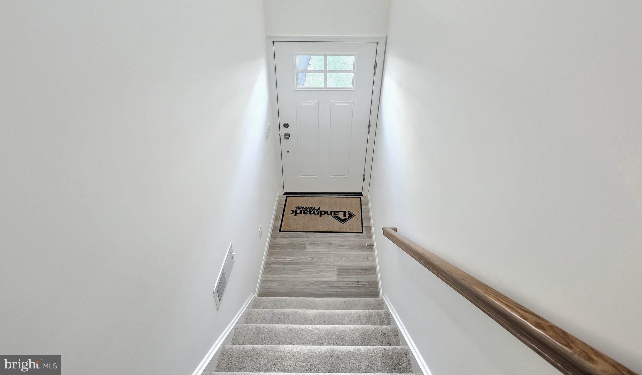 67 GLENN VIEW