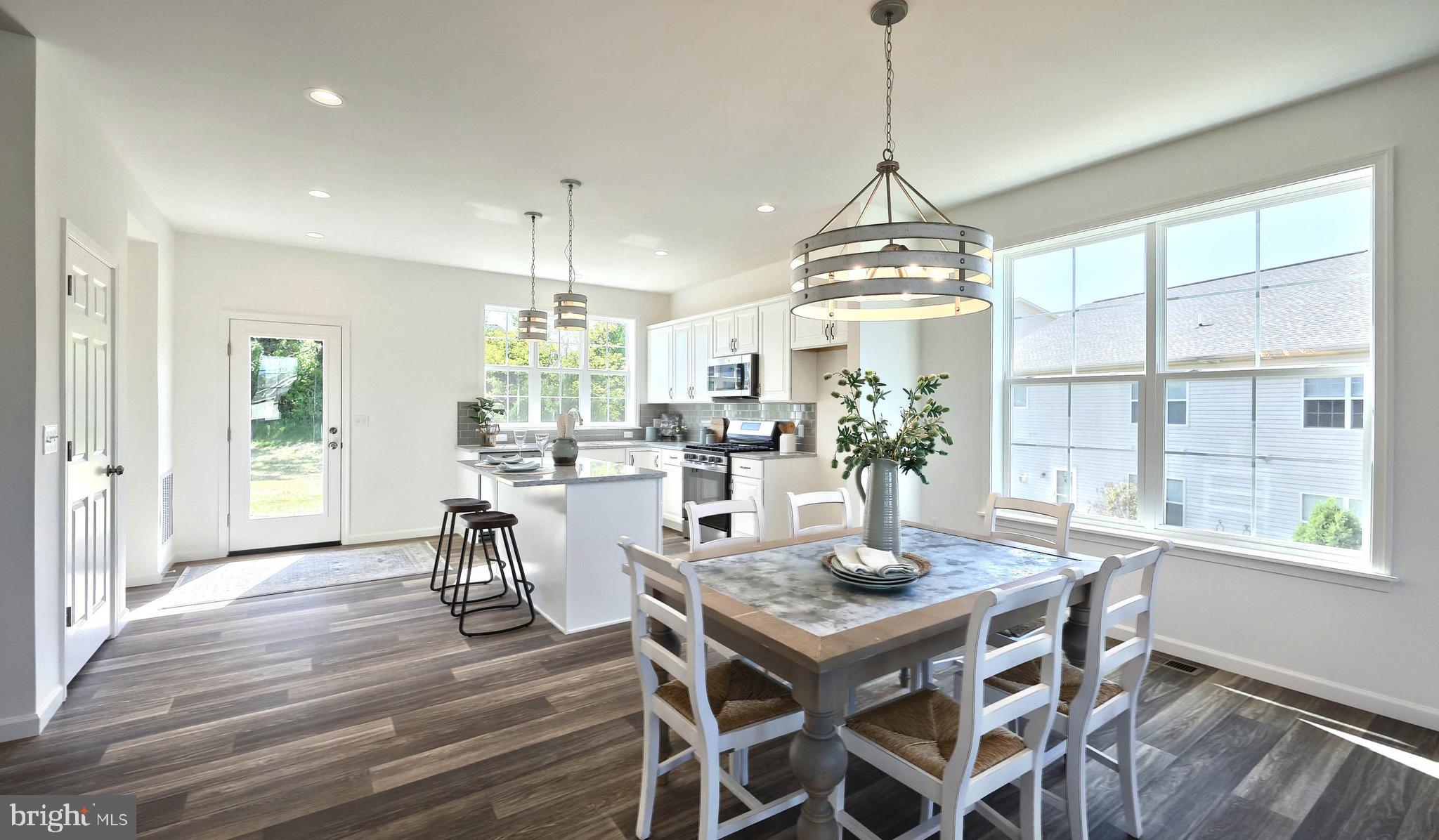 NORTH RIDGE - Residential