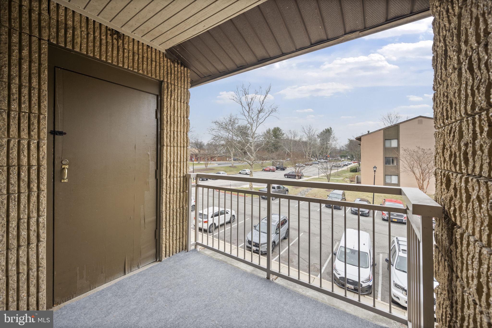 VILLAGE OF LONG REACH - Residential