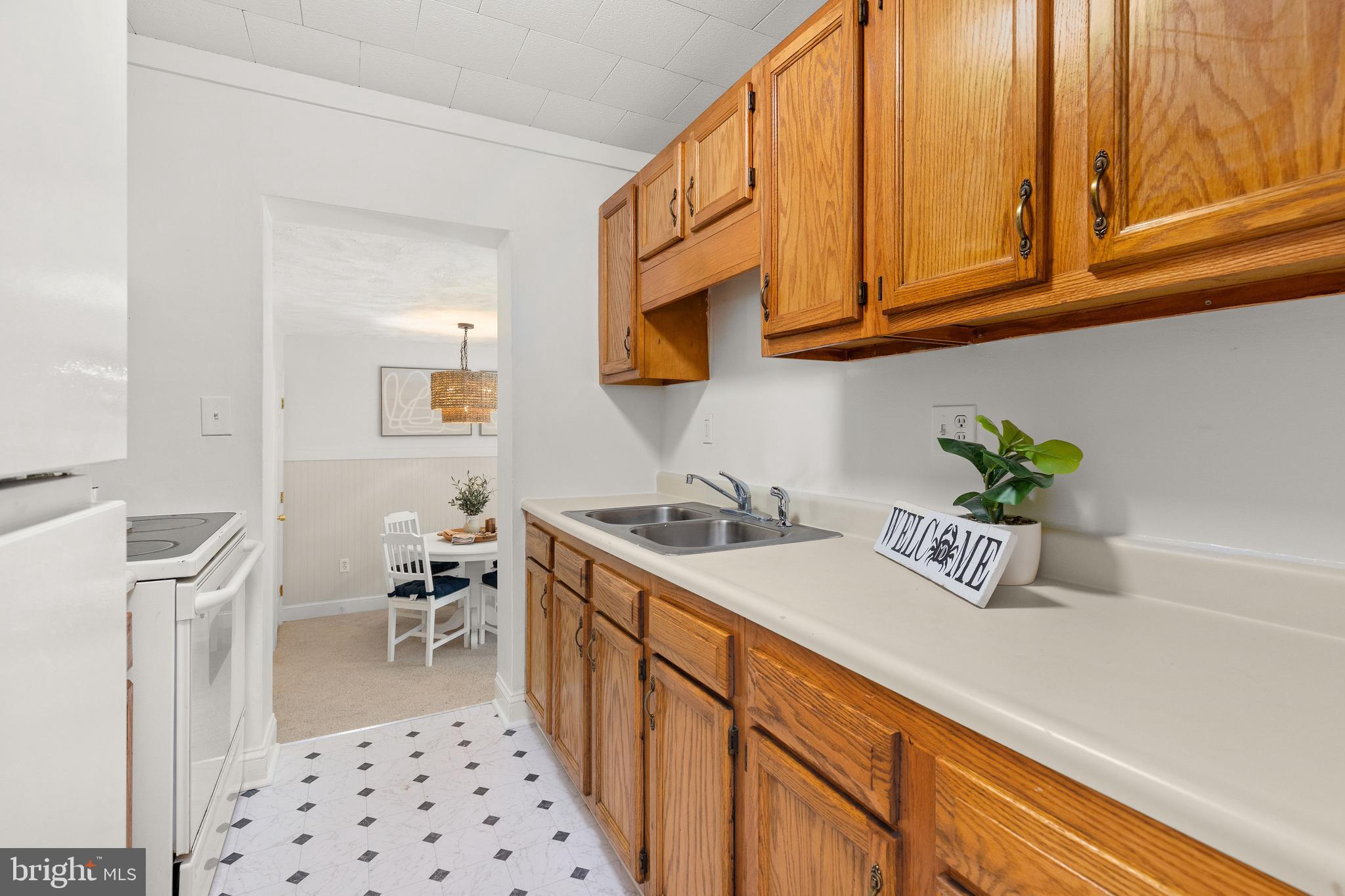 MANOKIN GLEN - Residential