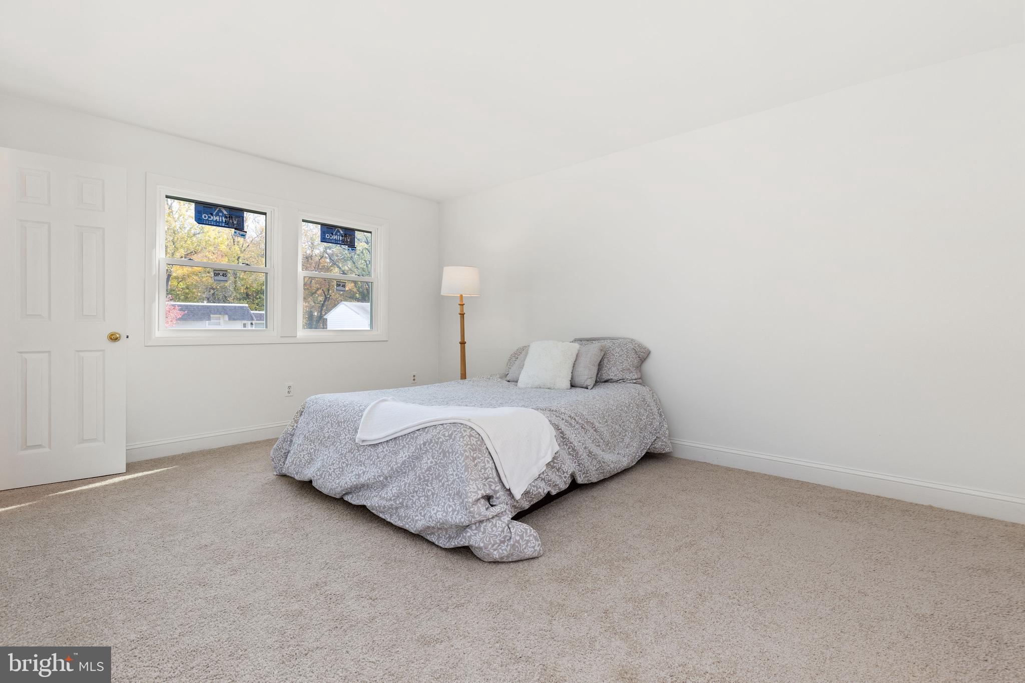 MANOKIN GLEN - Residential