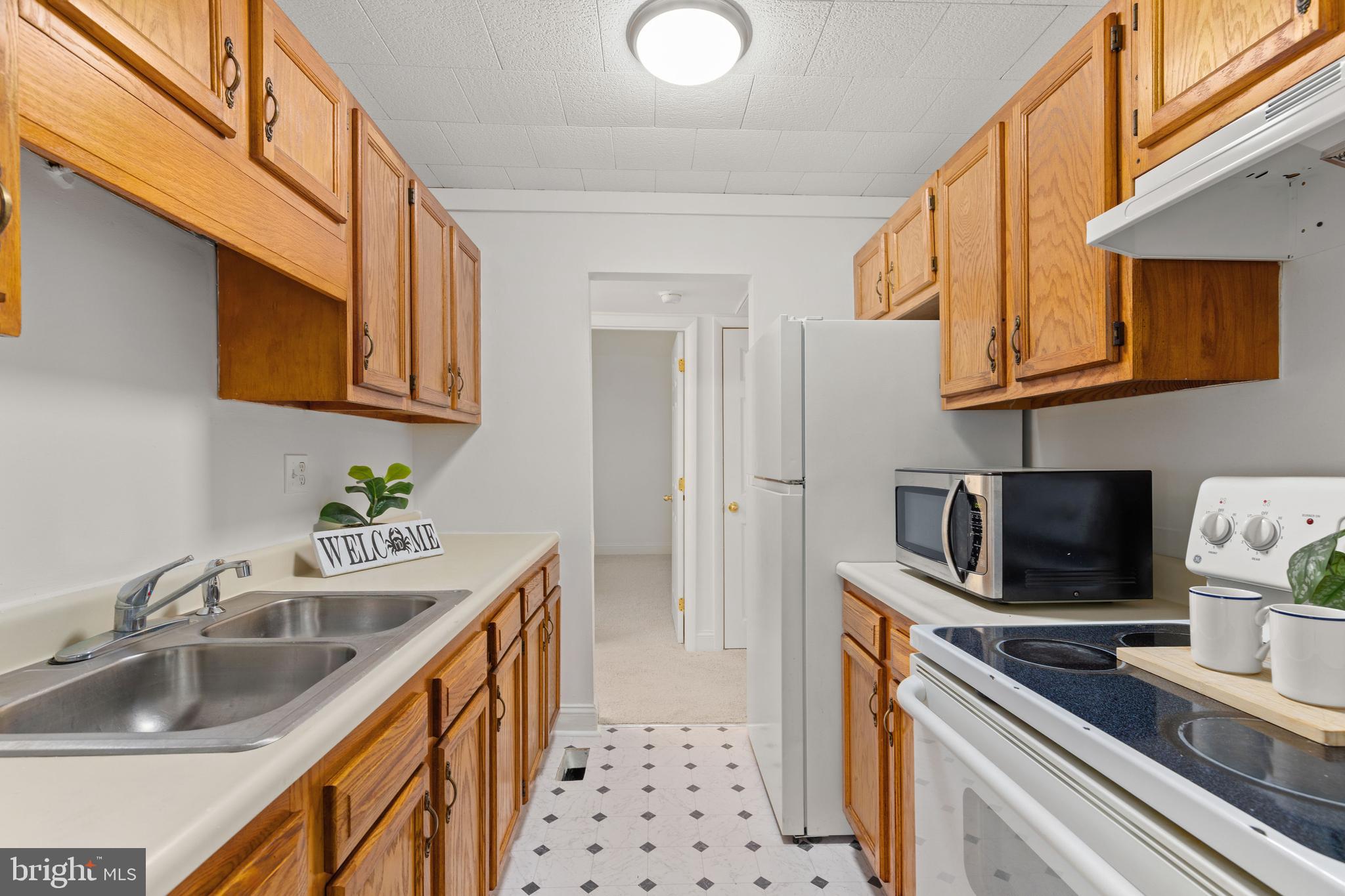 MANOKIN GLEN - Residential