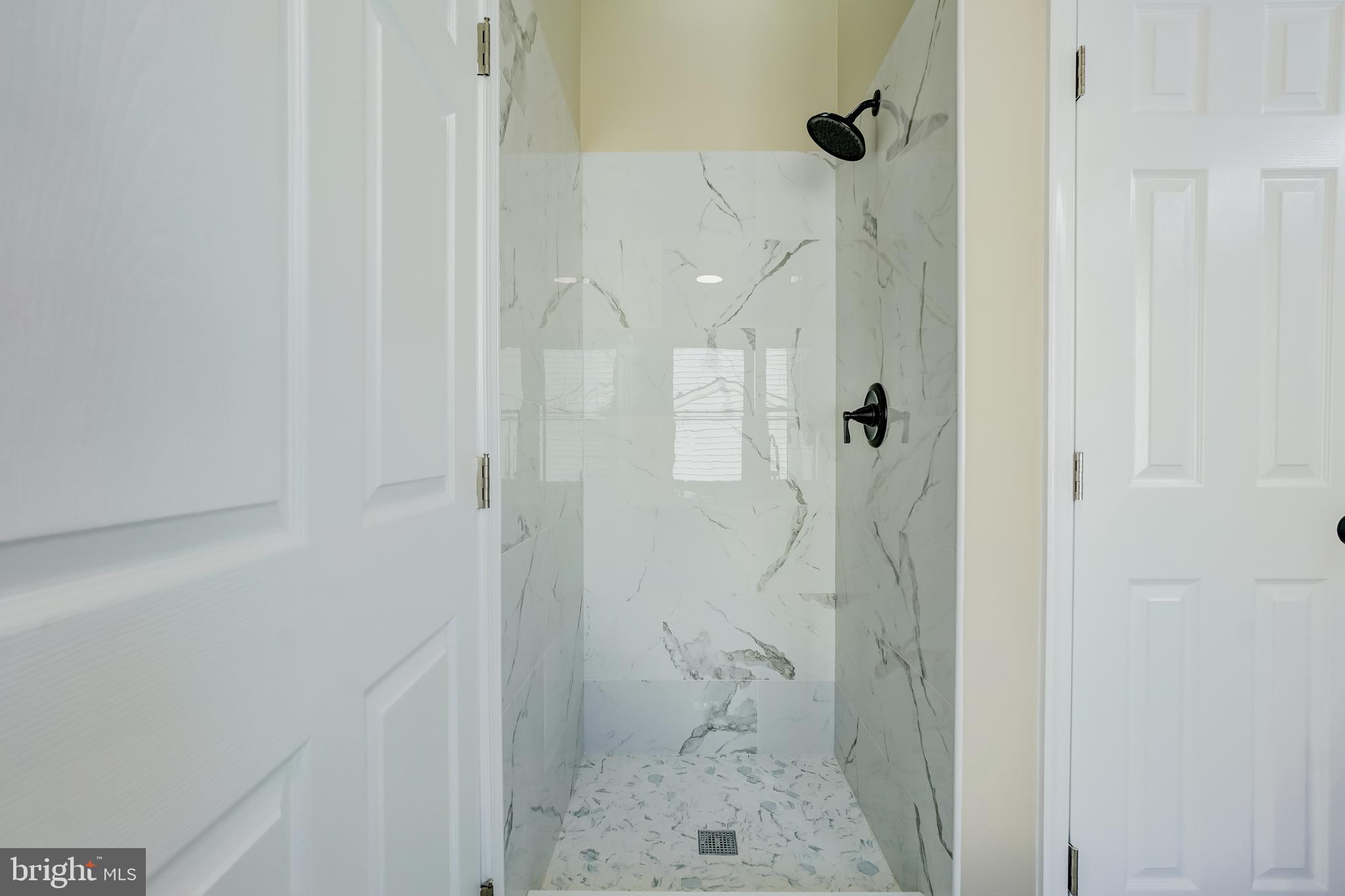 TIMBER GROVE - Residential