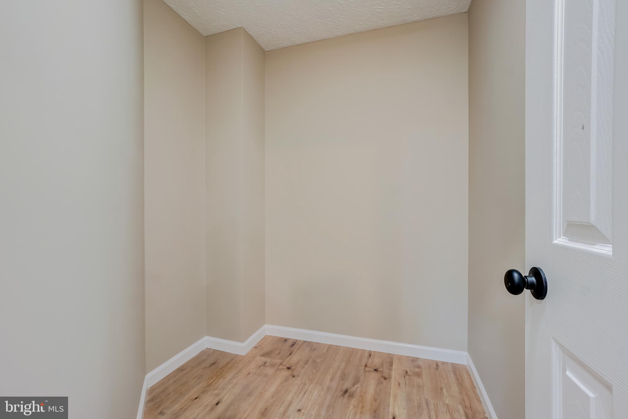 TIMBER GROVE - Residential