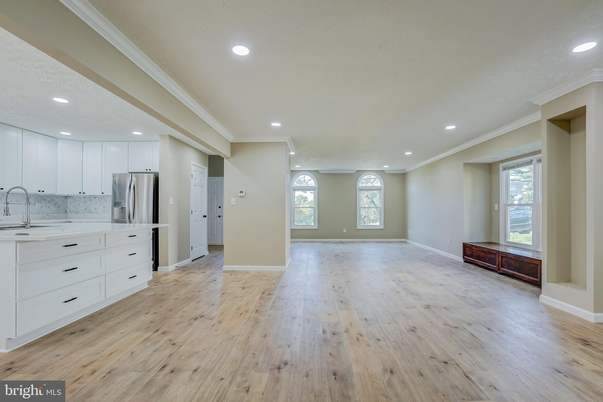 TIMBER GROVE - Residential