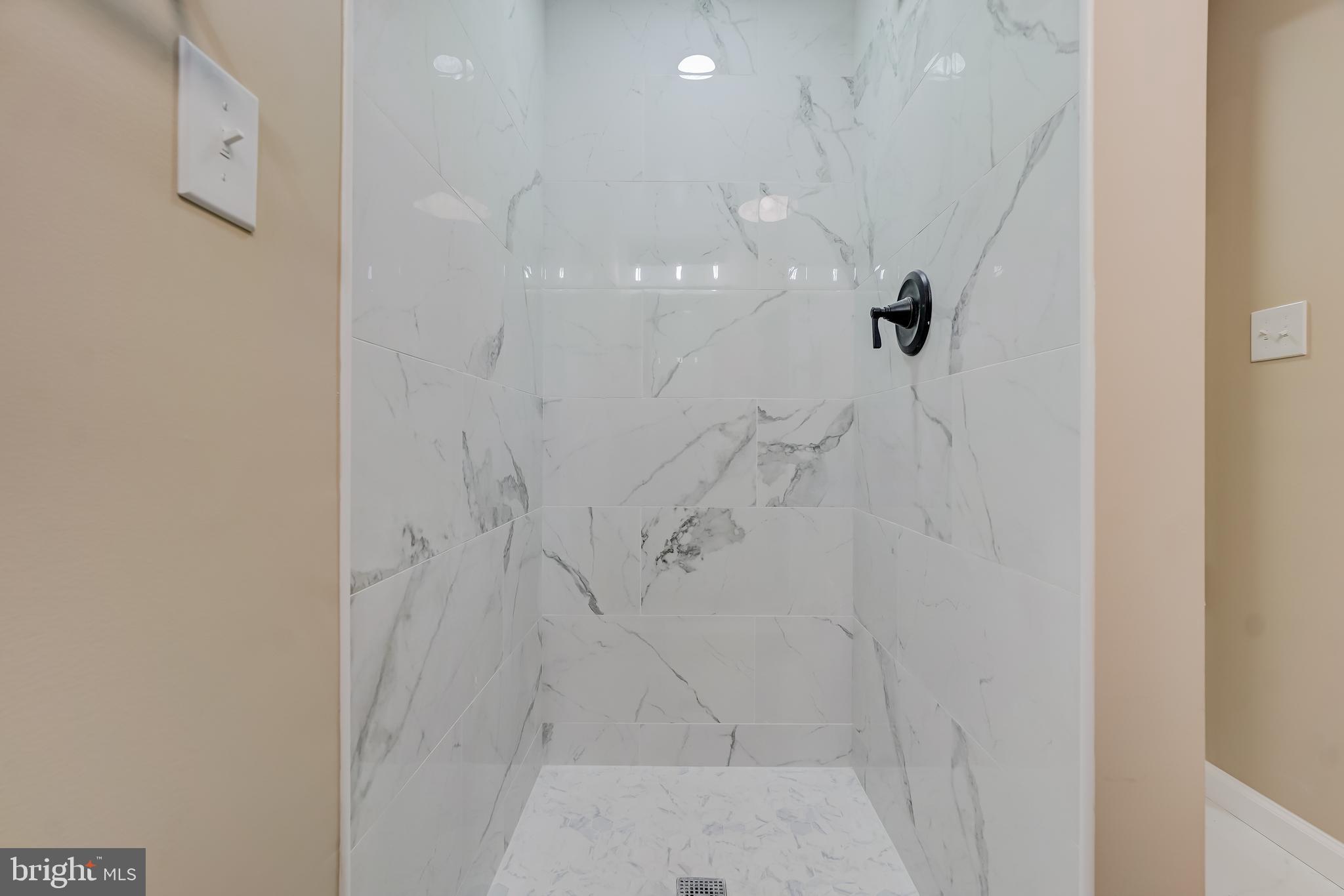 TIMBER GROVE - Residential