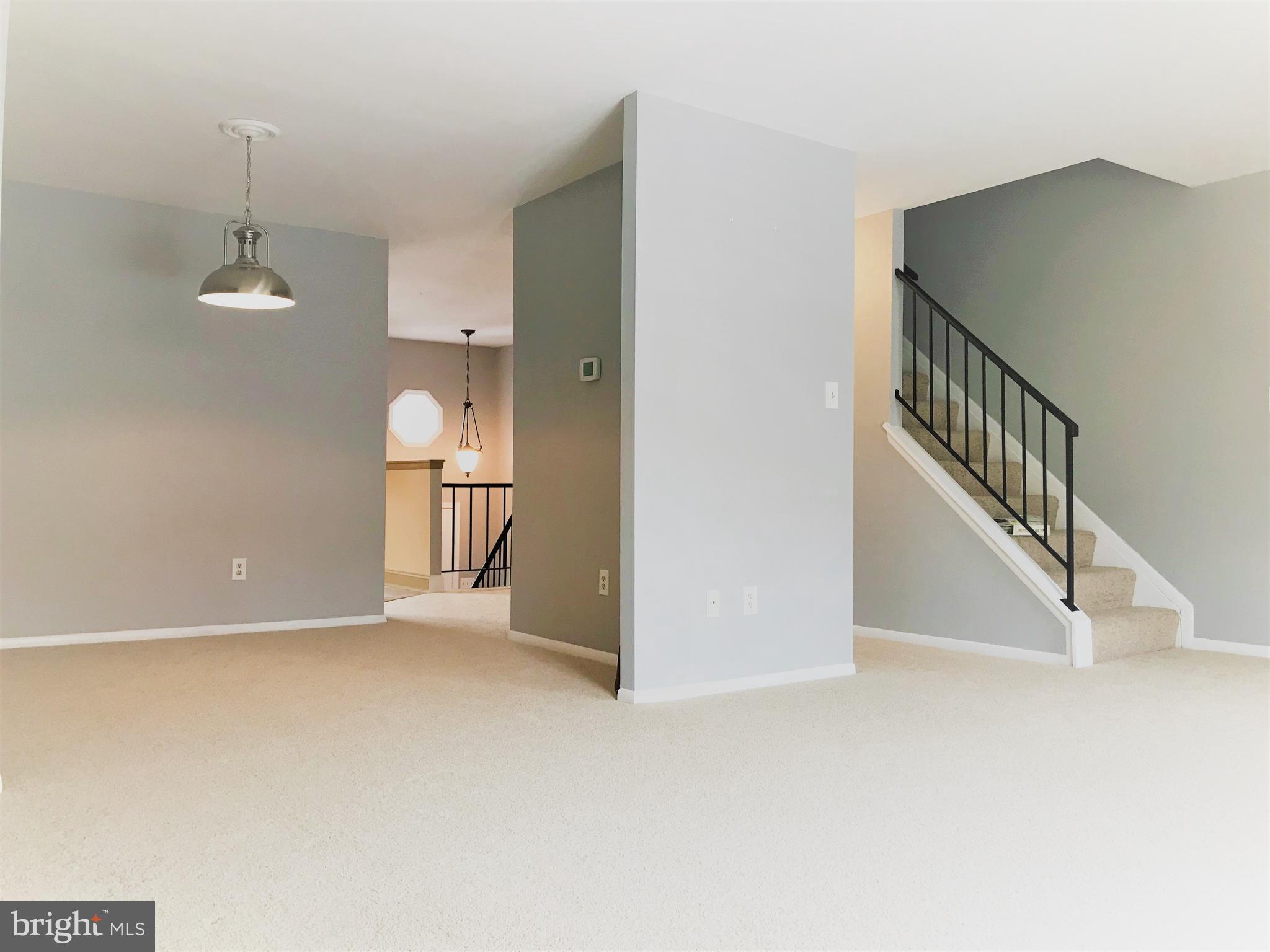 CROFTON VILLAGE - Residential Lease