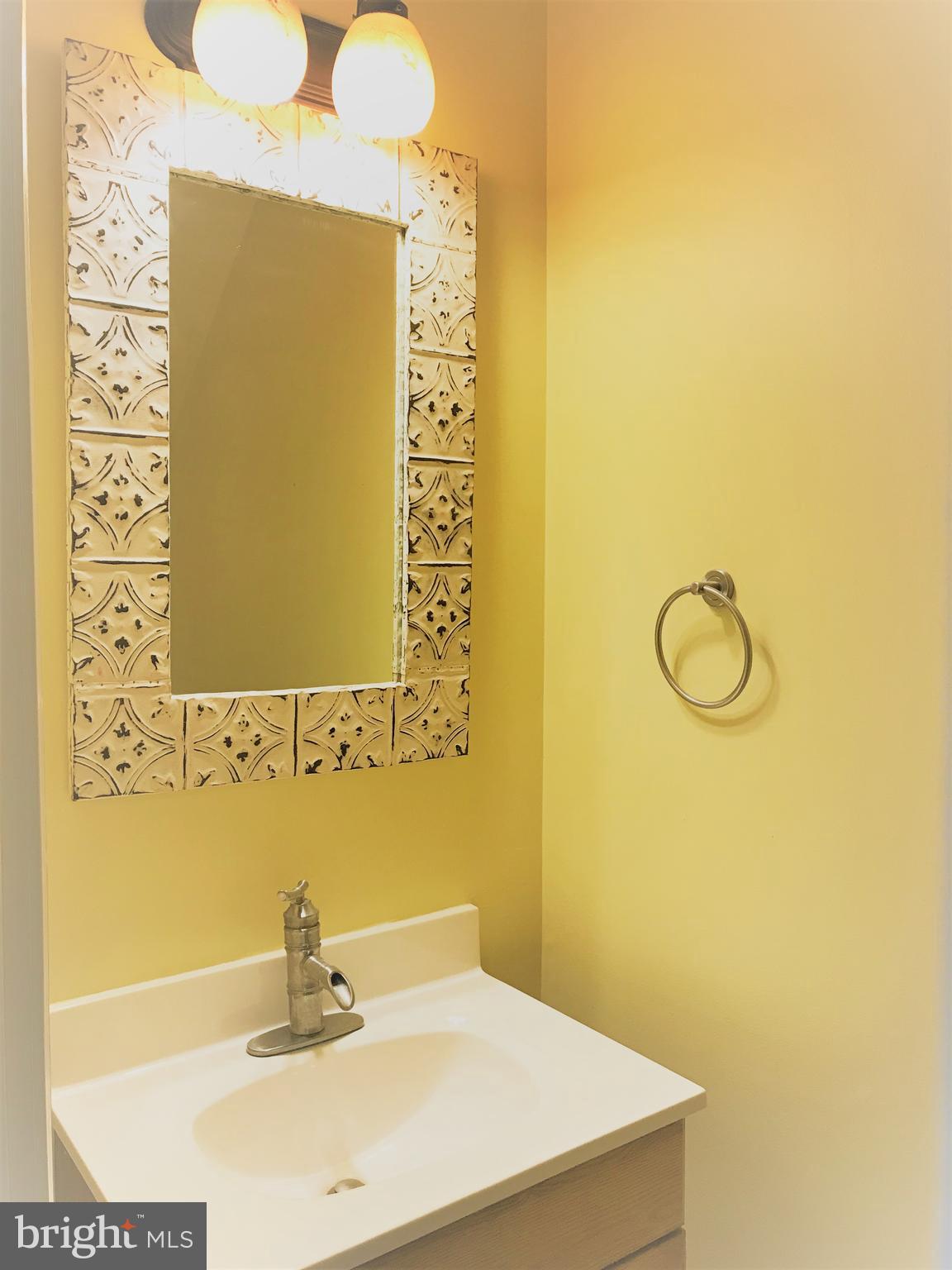 CROFTON VILLAGE - Residential Lease