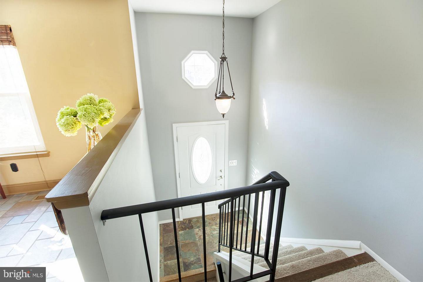 CROFTON VILLAGE - Residential Lease