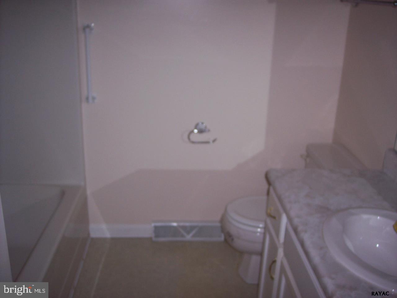 CHAMBERS CROSSING CONDOS - Residential