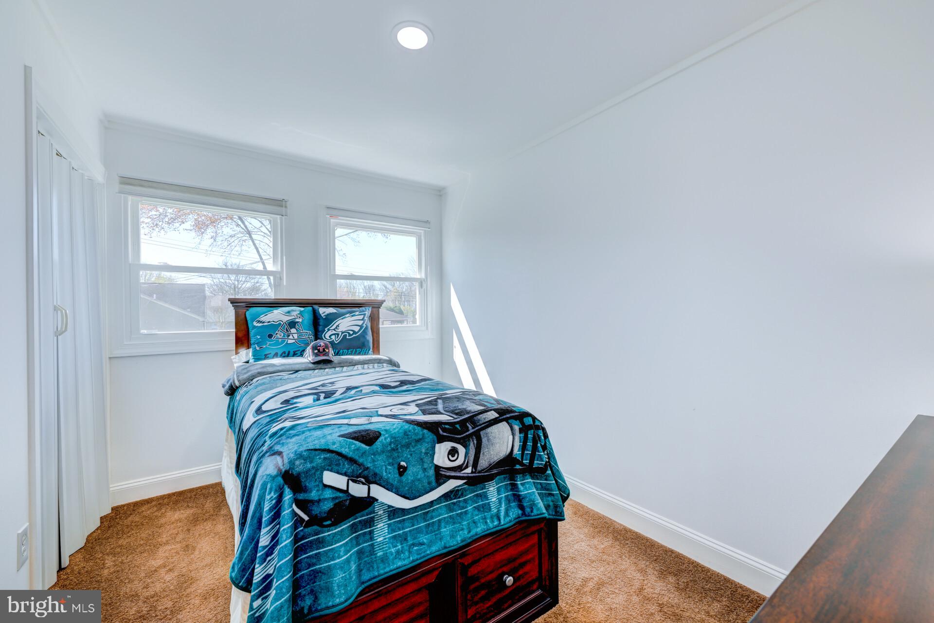 BURGUNDY HILLS - Residential