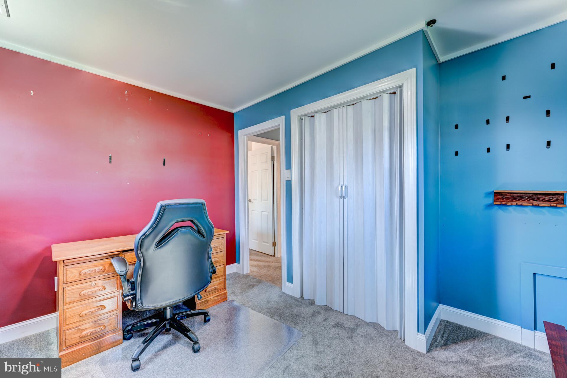 BURGUNDY HILLS - Residential