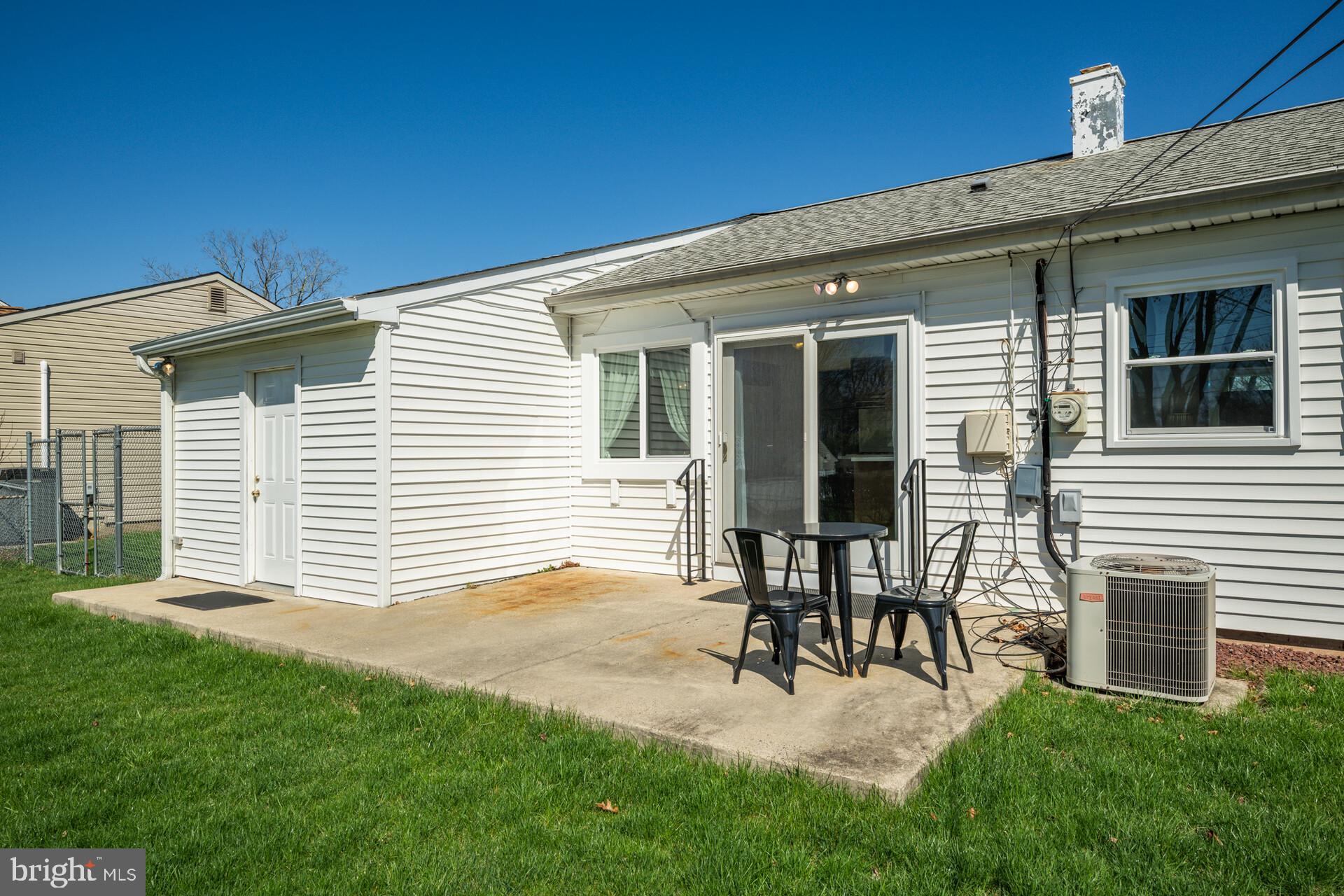 BURGUNDY HILLS - Residential