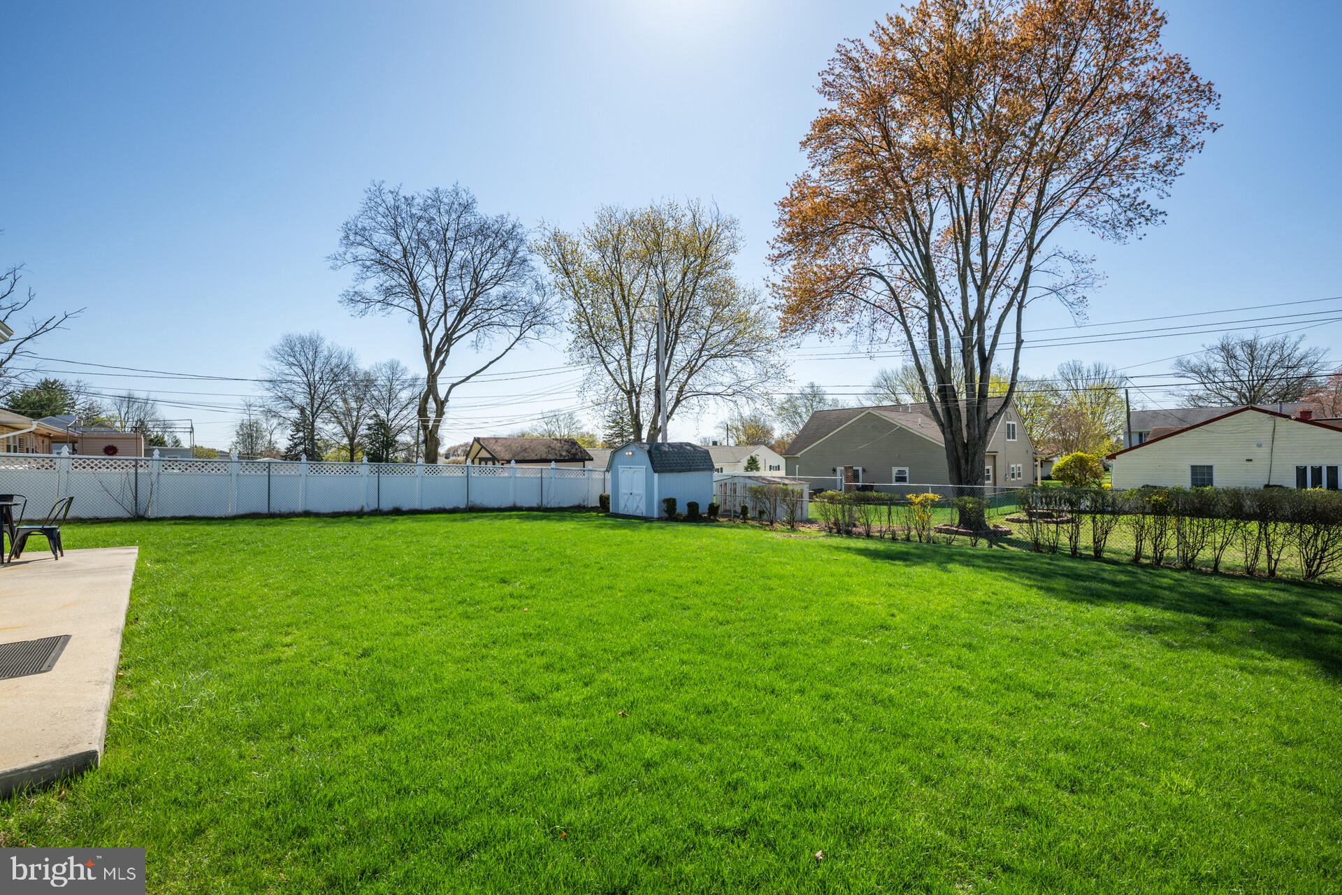 BURGUNDY HILLS - Residential