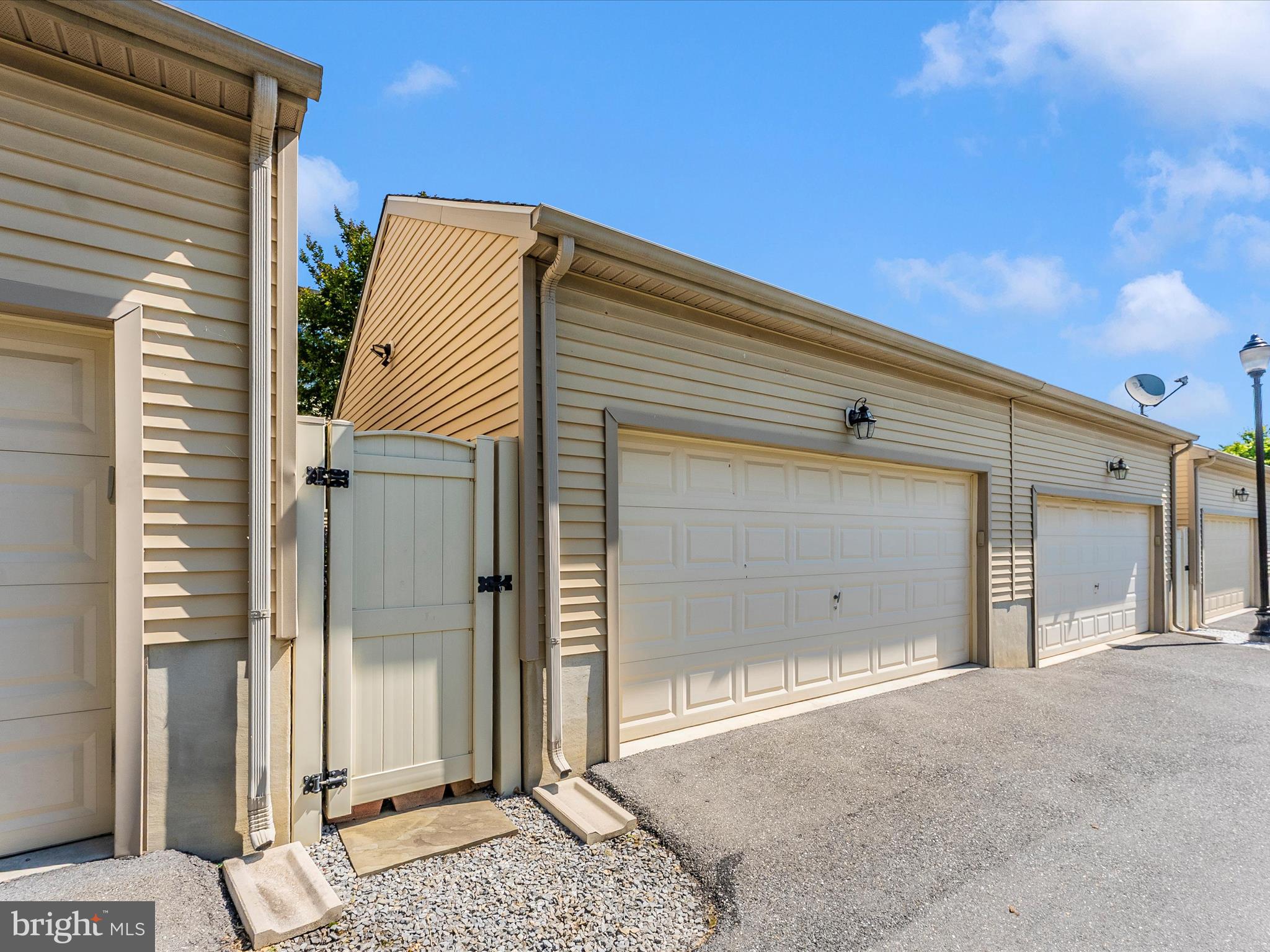 WORMANS MILL - Residential