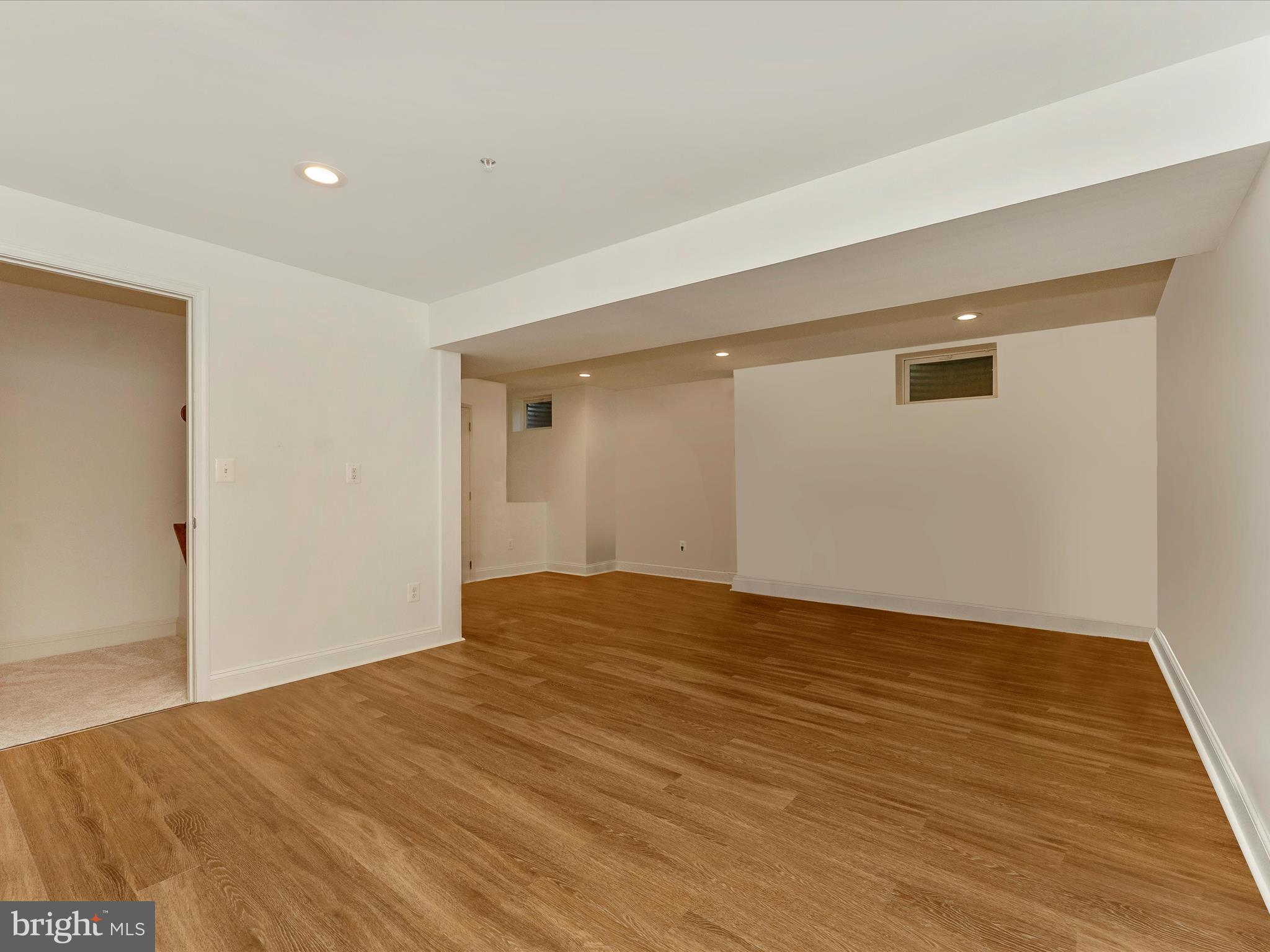 WORMANS MILL - Residential