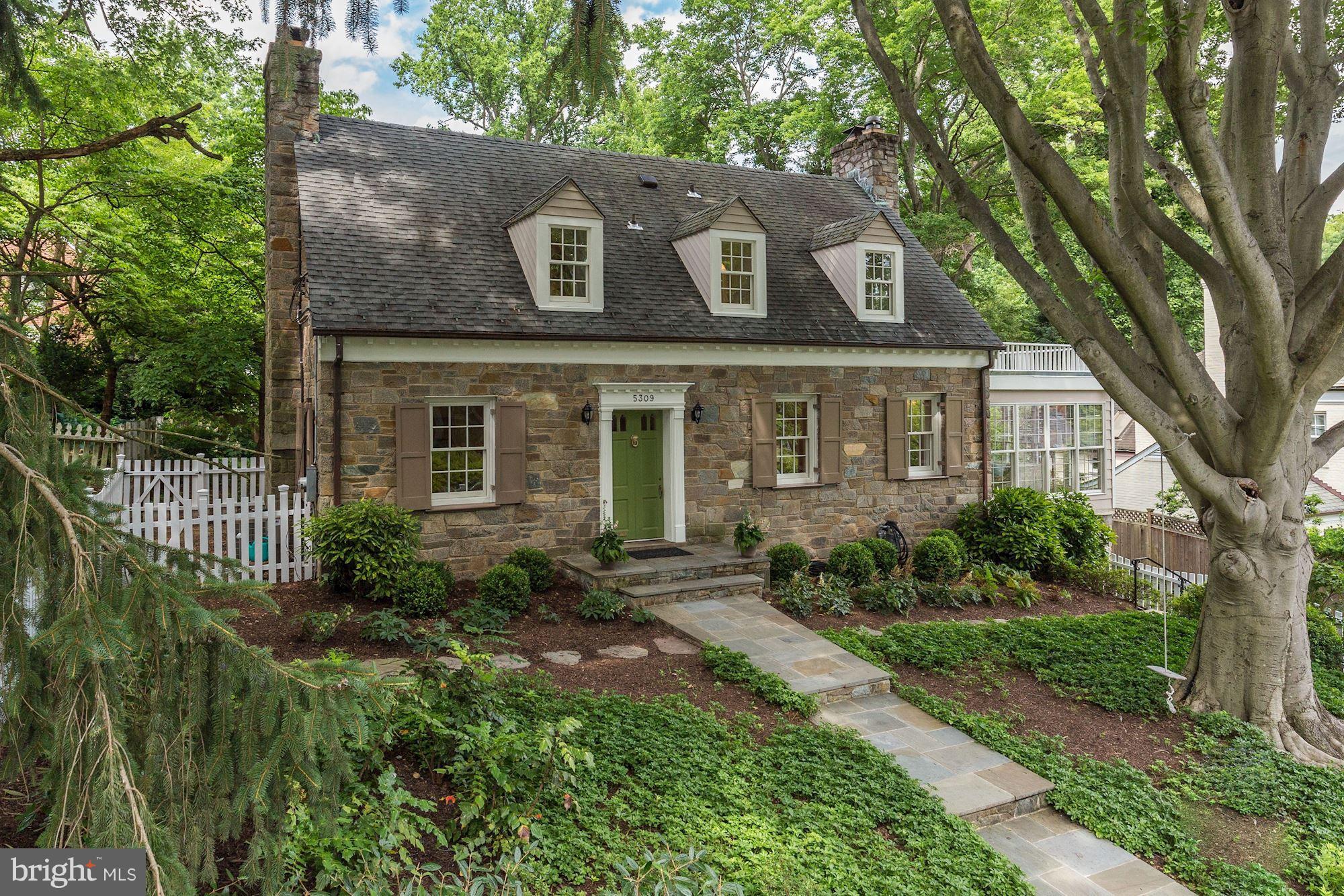 WESTMORELAND HILLS - Residential