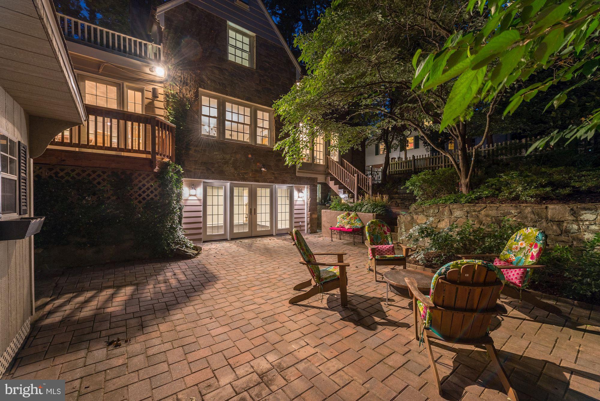 WESTMORELAND HILLS - Residential