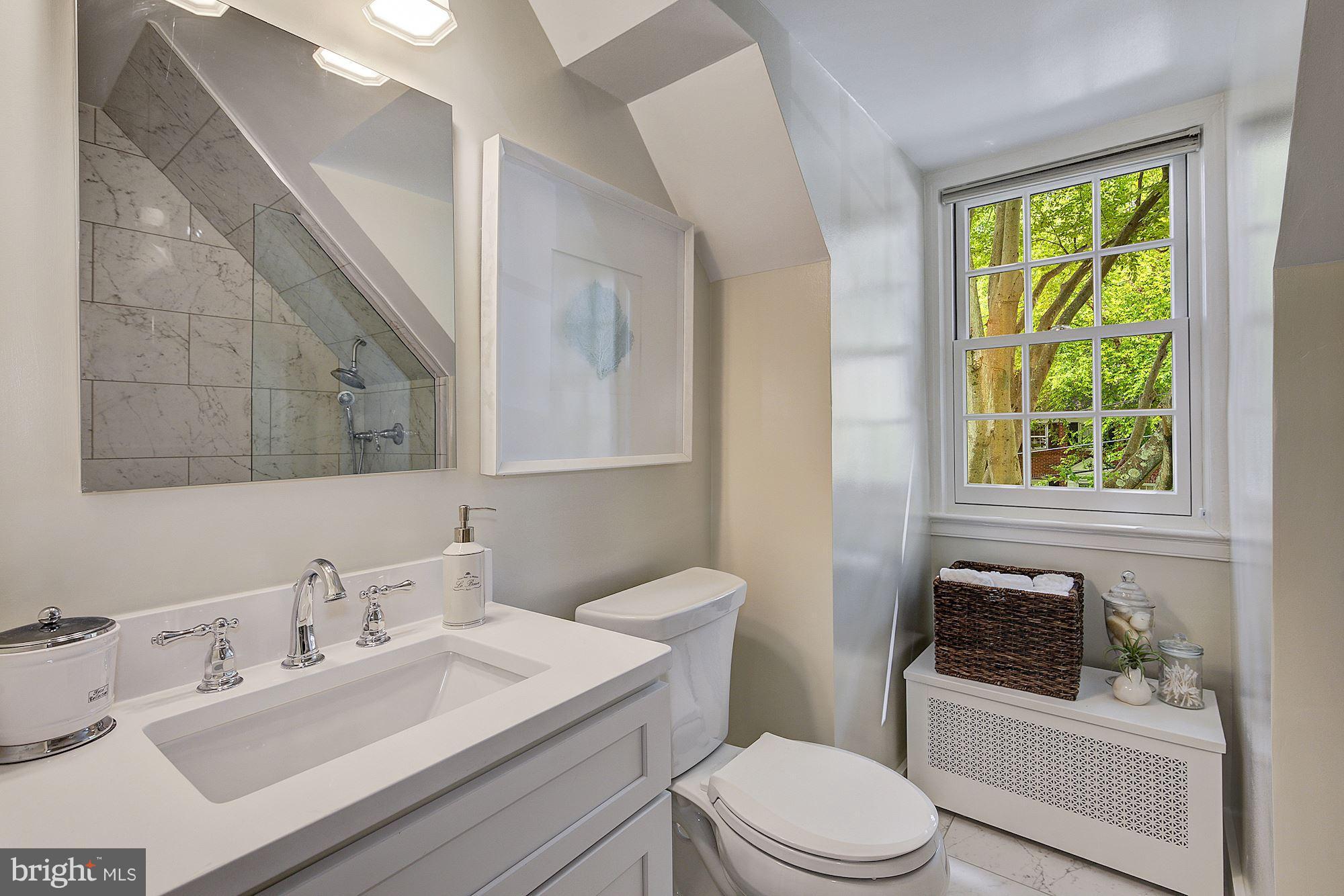 WESTMORELAND HILLS - Residential