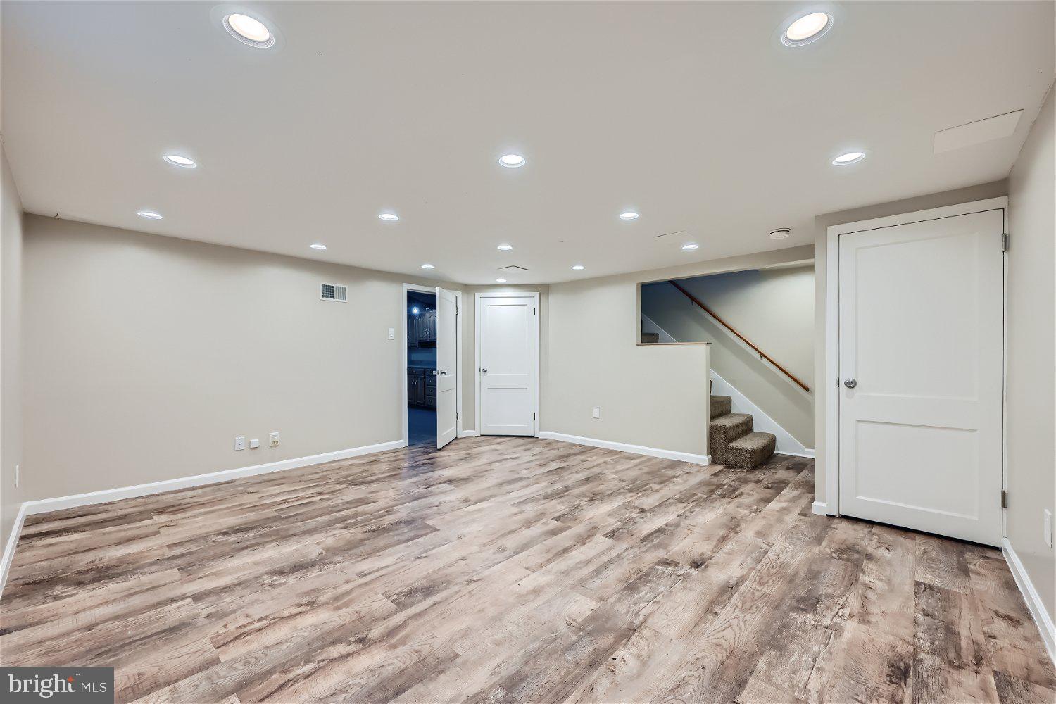 LOCH RAVEN VILLAGE - Residential