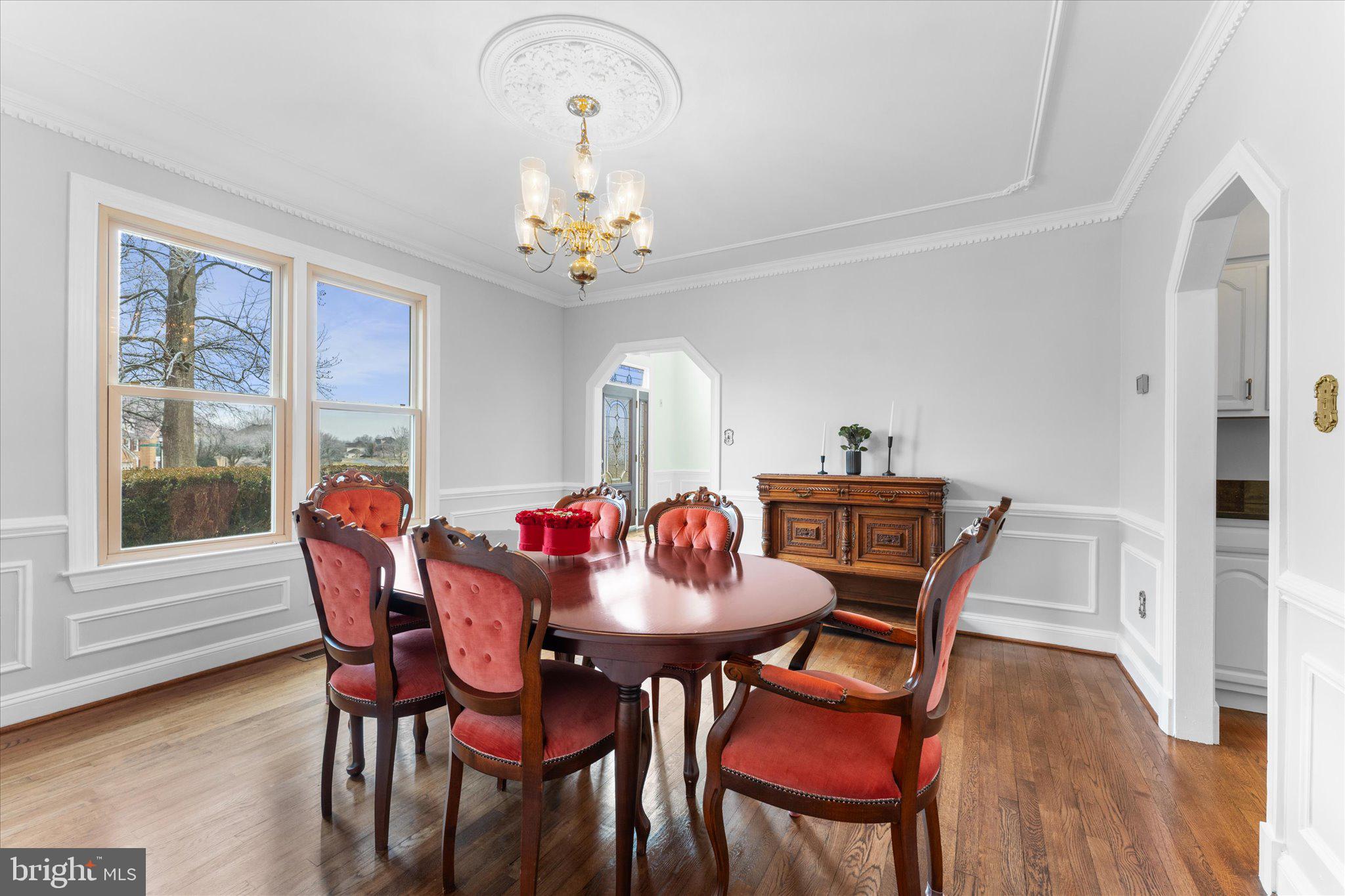 NAPLES MANOR - Residential