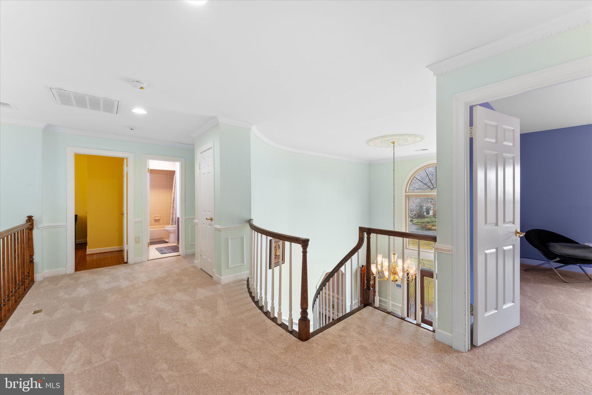 NAPLES MANOR - Residential