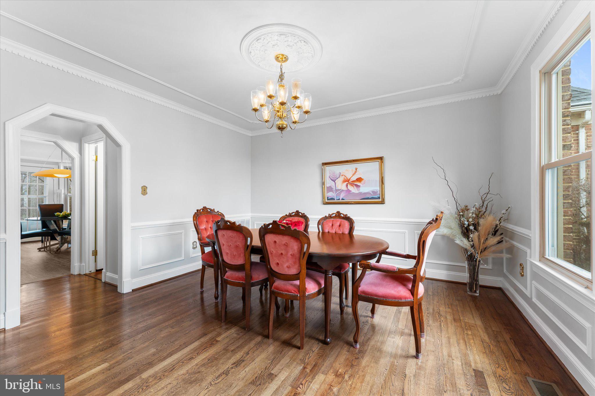 NAPLES MANOR - Residential