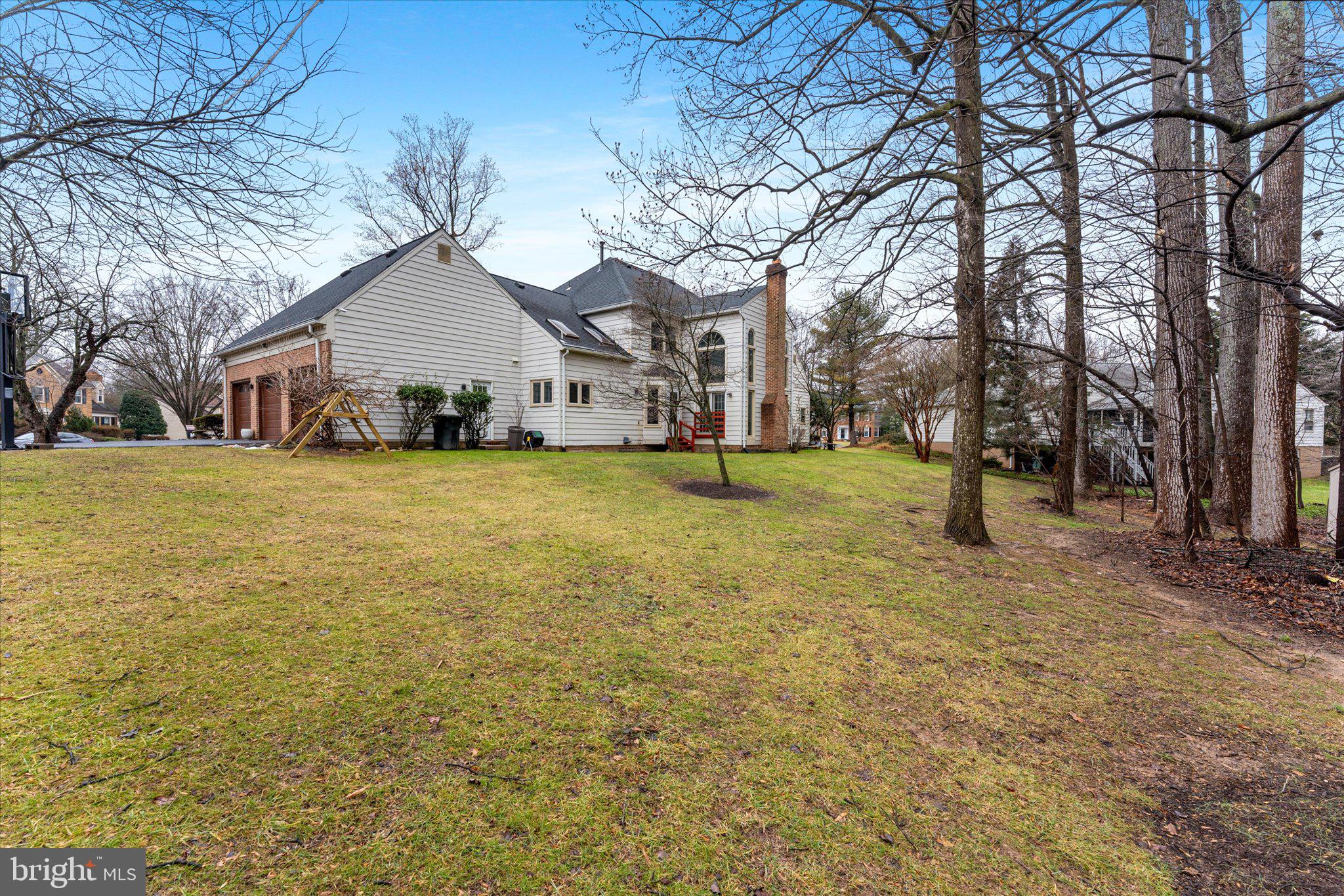 NAPLES MANOR - Residential