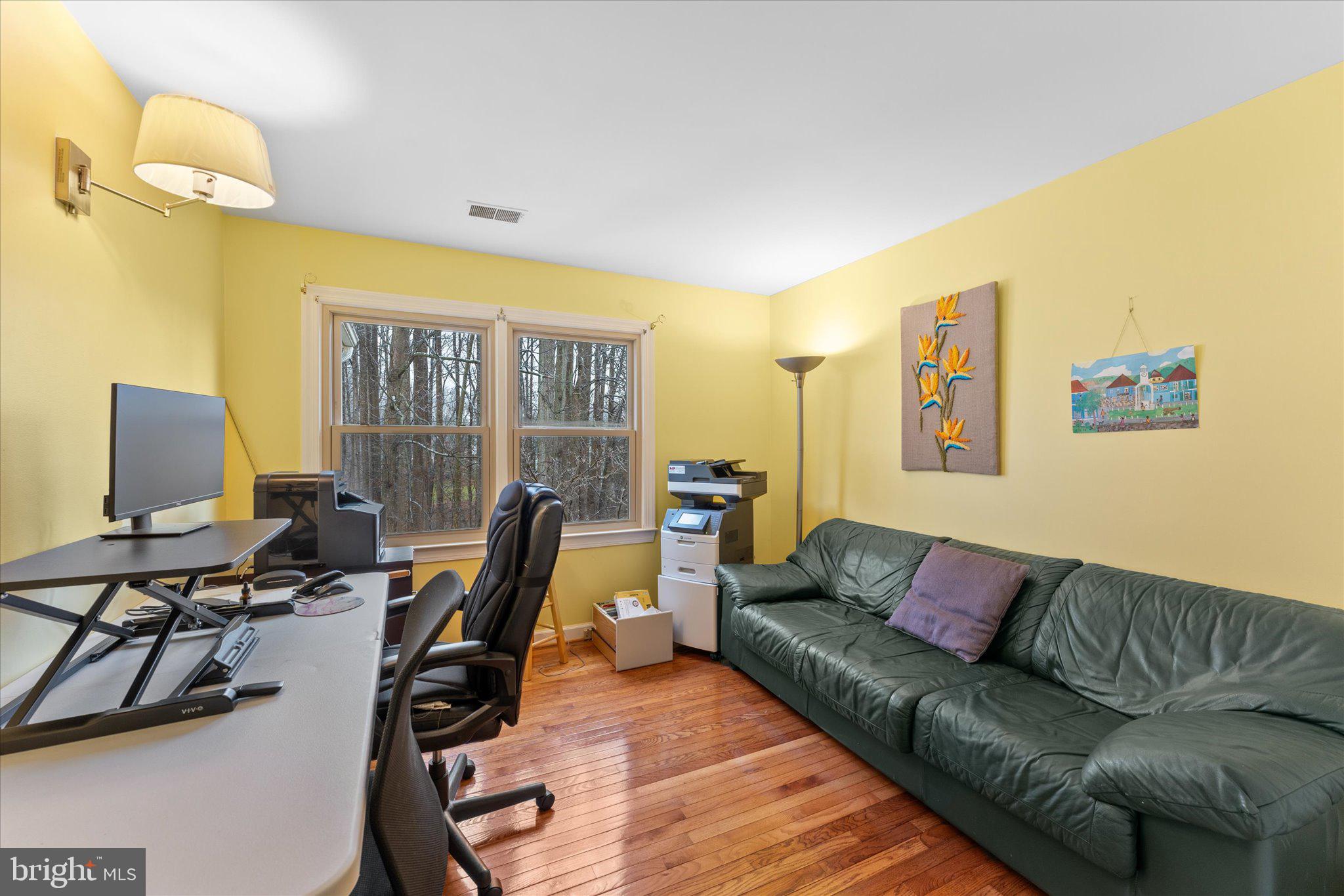 NAPLES MANOR - Residential