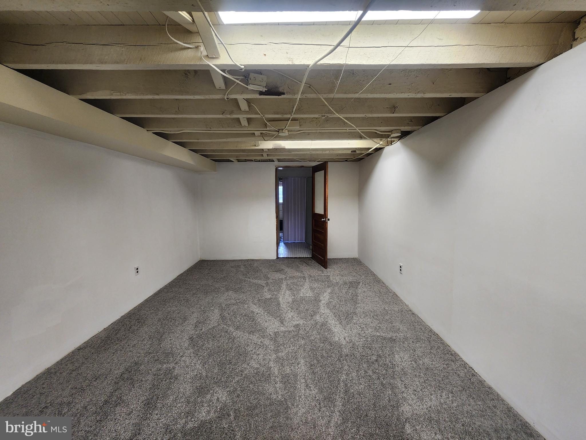 MONDAWMIN - Residential