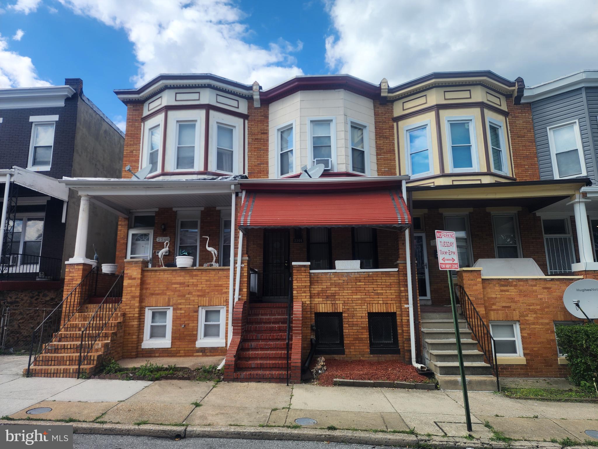 🏠 JUST LISTED — PRICED TO SELL FAST! 🏠
📍 Newly Updated 3-Bed, 2-Bath with Basement
This is your sign: a freshly updated, move-in ready 3-bedroom, 2-bath home with a partially finished basement-office space is officially on the market — and it’s vacant and ready for immediate occupancy!
🔑 Whether you're an investor or a buyer looking for a deal, this home is listed AS IS and well below market value. The seller is knowledgeable and has priced it to move quickly—so don’t wait for a price drop or repairs. This is the deal.
💼 A fantastic opportunity to own a solid property that’s clean, updated, and ready for its next chapter. Serious buyers, this is one you’ll want to act on.
No credits. No repairs. No delay. Just a great home at a great price.
📞 Schedule your showing today!