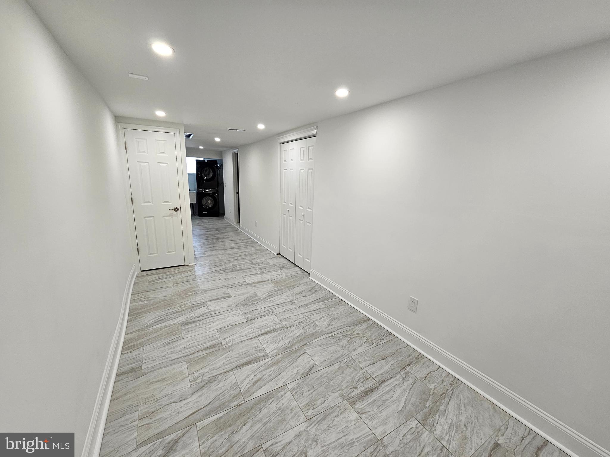 FRANKFORD - Residential