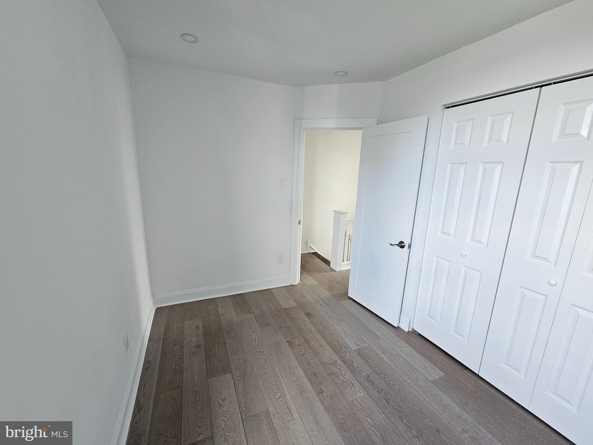 FRANKFORD - Residential