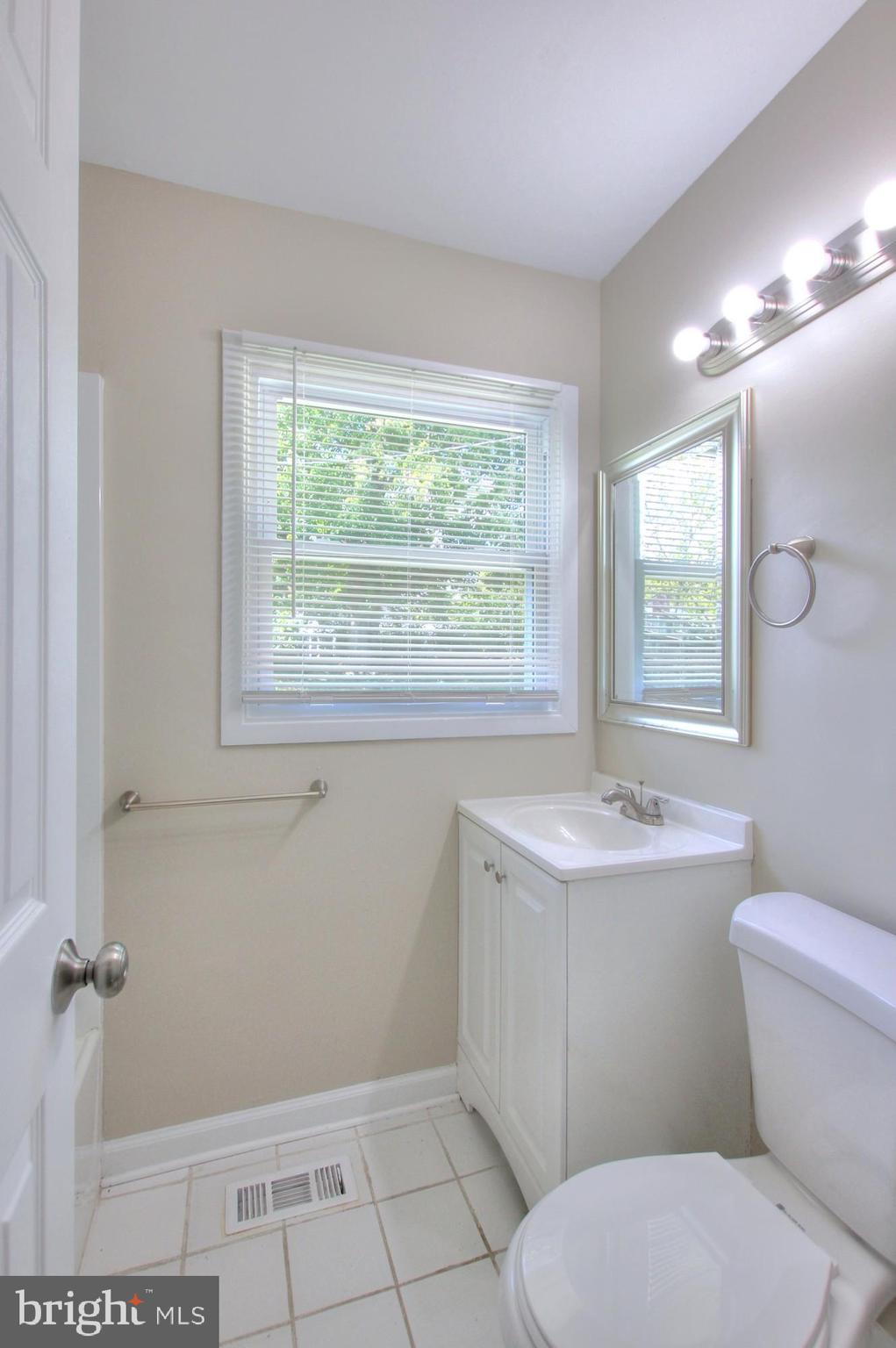 OVERBROOK AT BELAIR - Residential