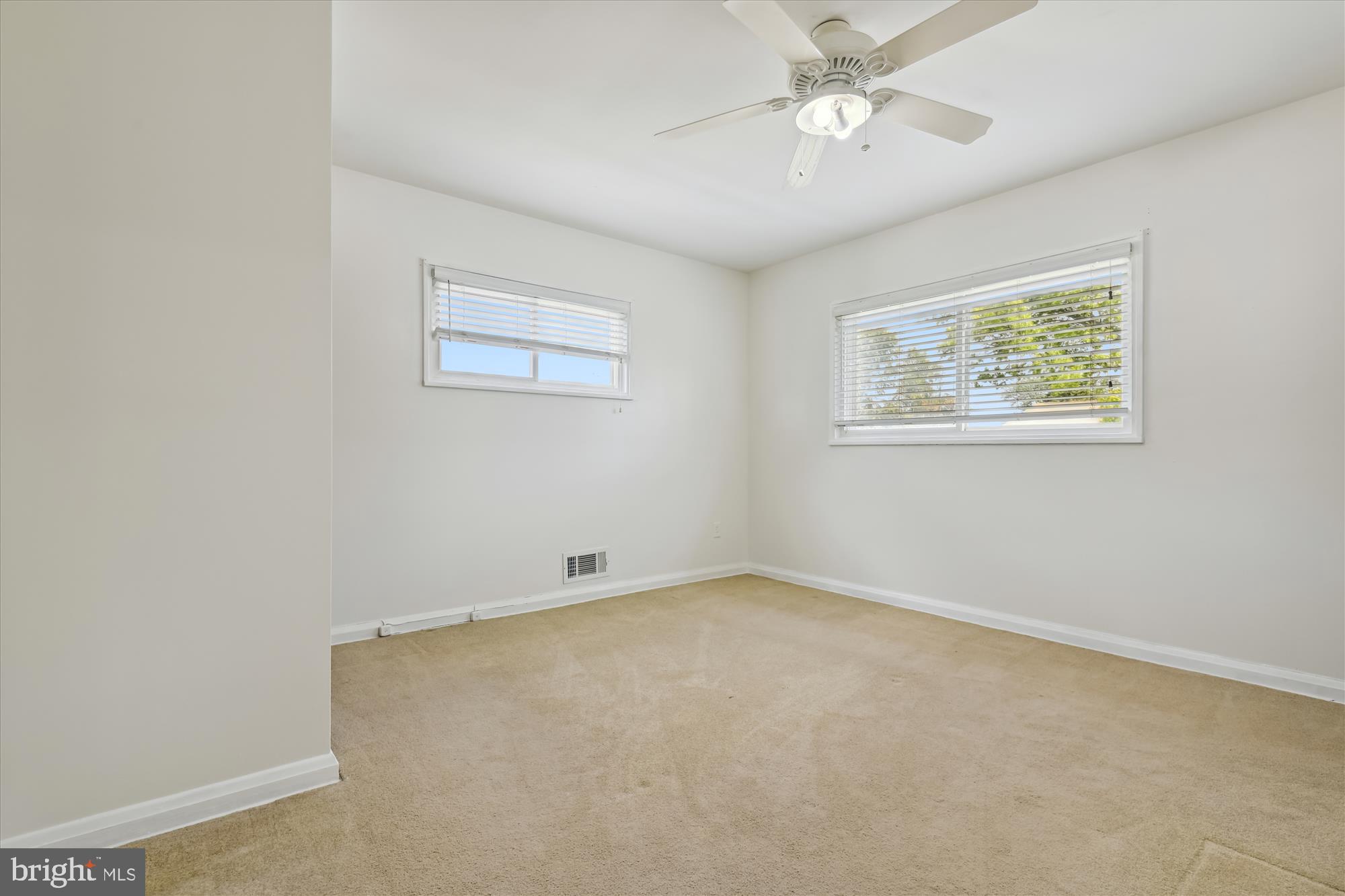 WESTVIEW PARK - Residential