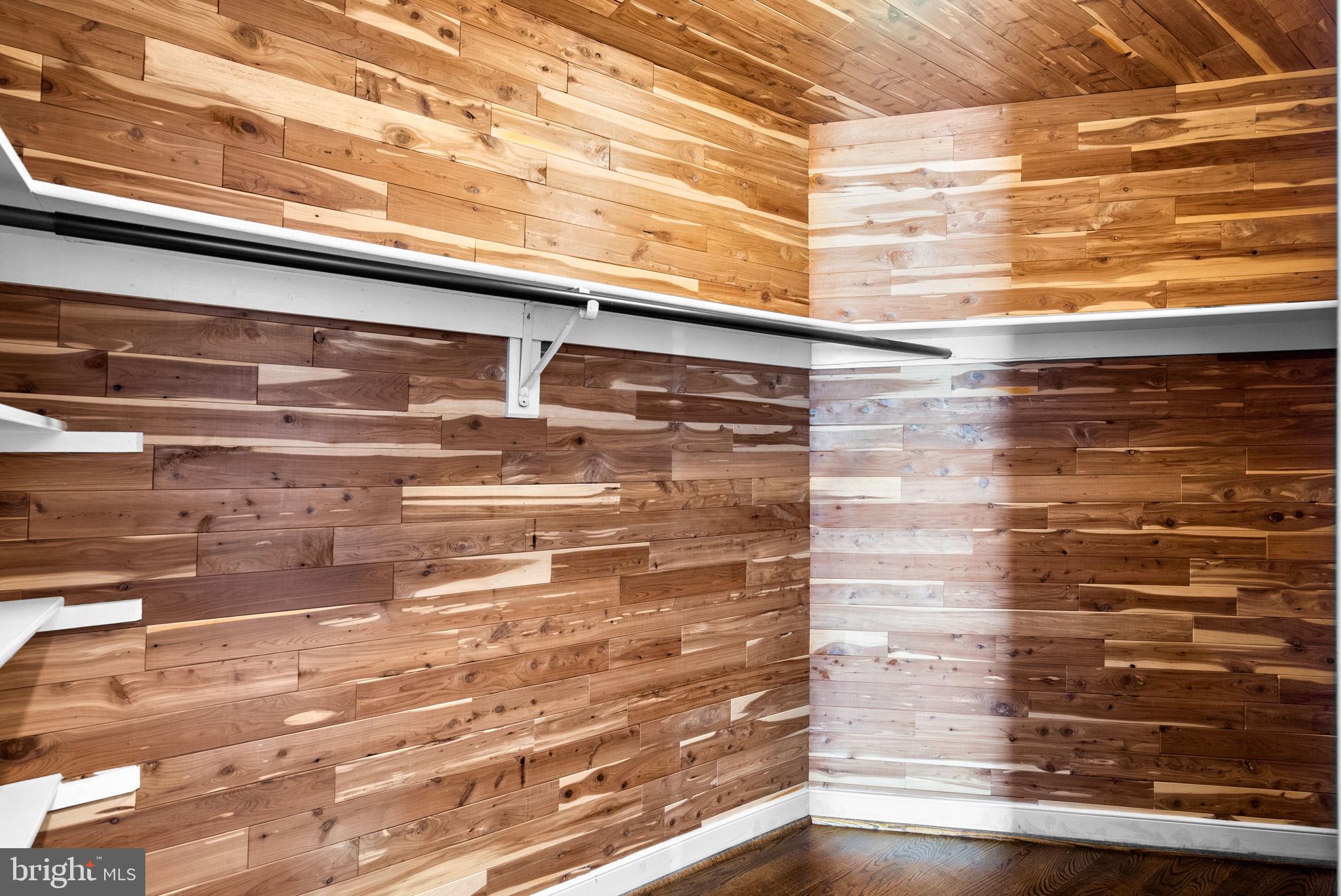 KINGS GIFT - Residential