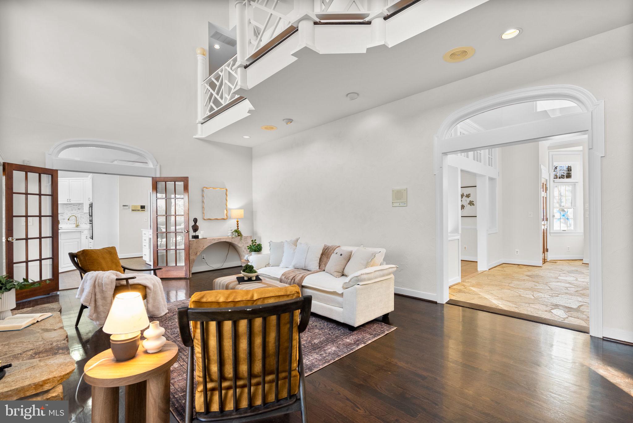 KINGS GIFT - Residential