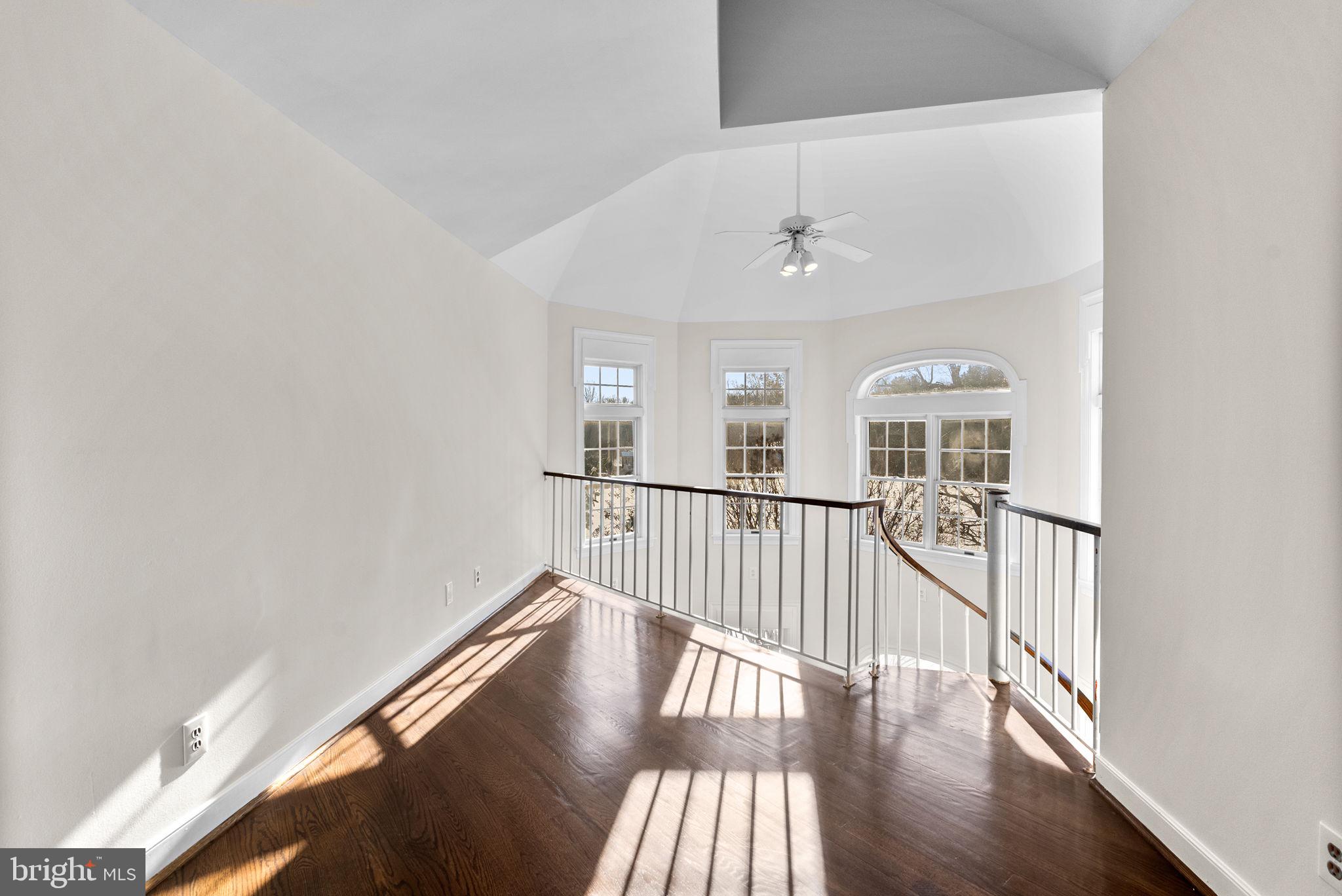 KINGS GIFT - Residential